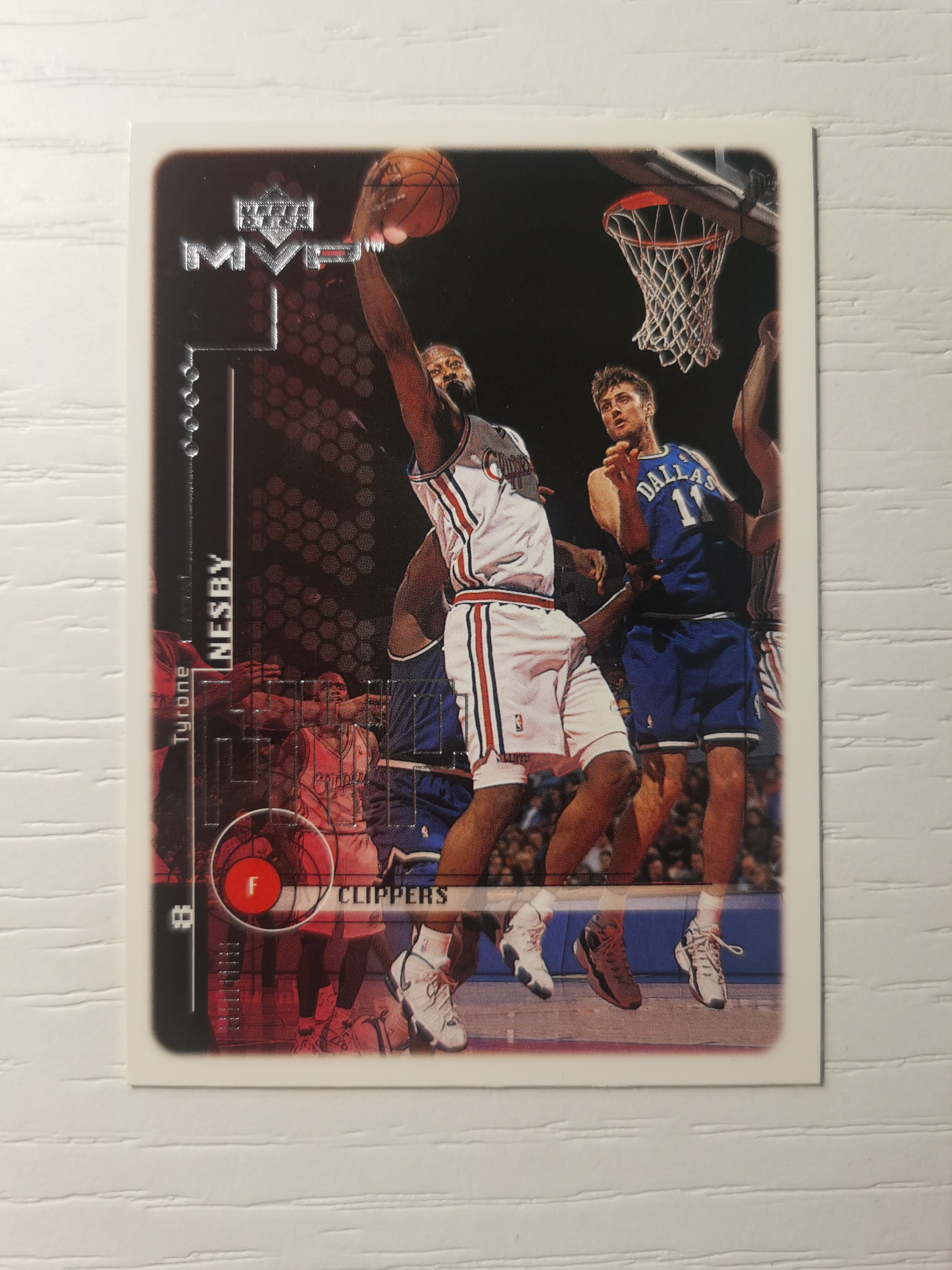 1999-00 Upper Deck MVP Tyrone Nesby 1999-00 特伊隆-内斯比 UD mvp系列 银标 快船 硬通货 极具收藏价值