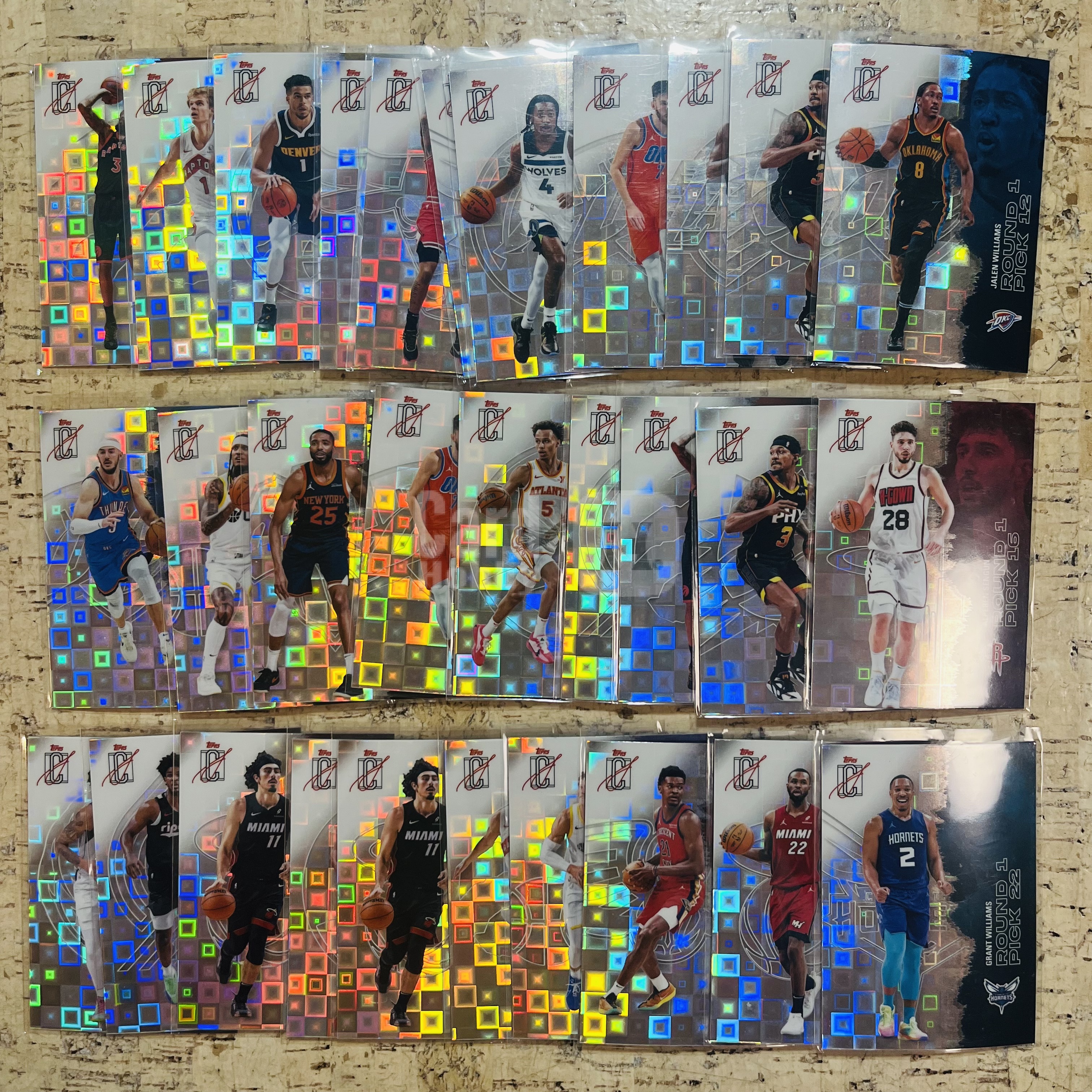 2025-26 Topps Signature Class Jalen Williams 现役 潘多拉折 格子折 30张打包 杰伦 威廉姆斯 霍姆格伦 带队 此标有膜无夹【小卡迷拍卖 可累积半年】