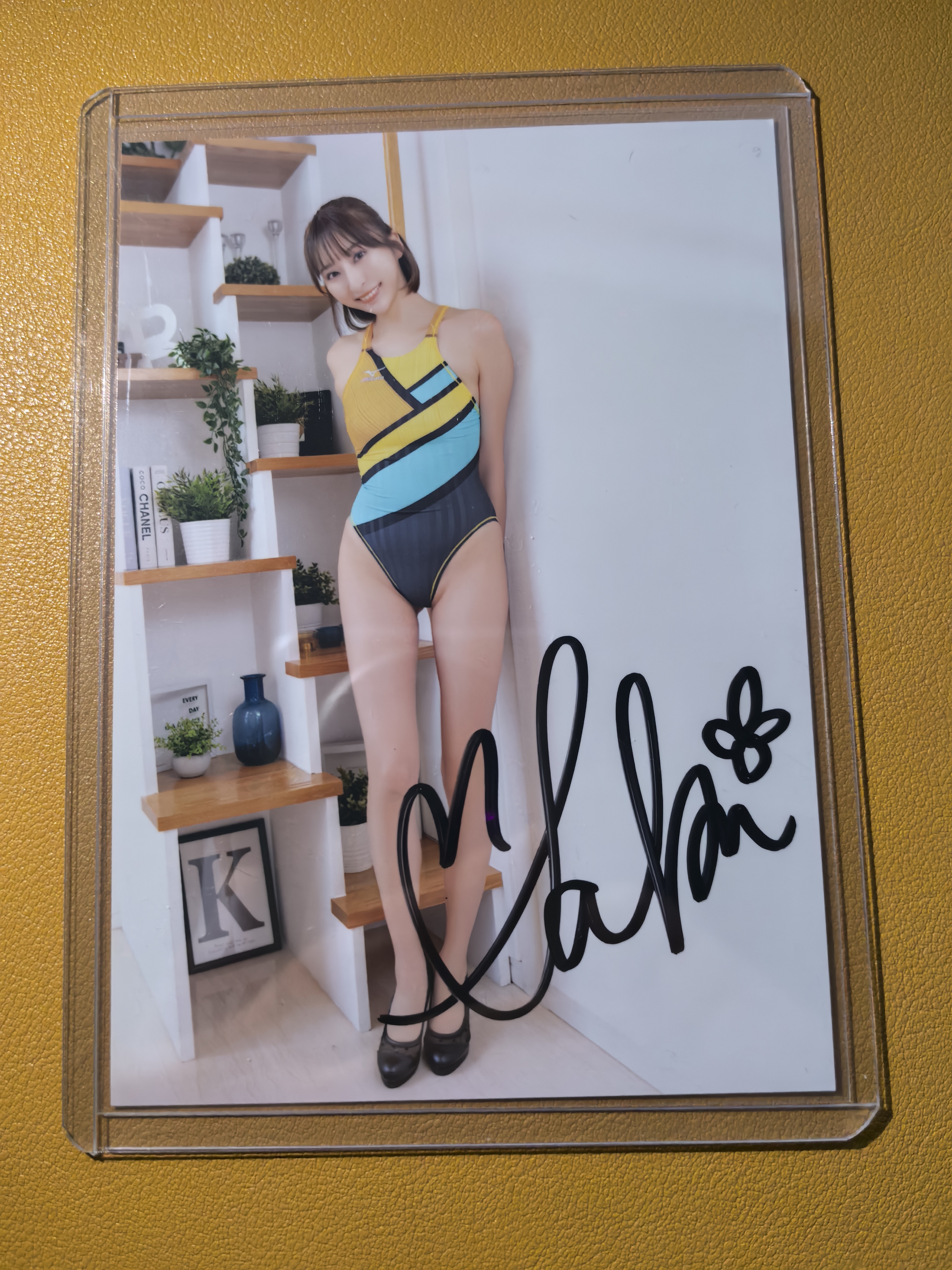 偶像艺人模特【日本代购】大张卡签完美签字 实卡超好看绝版稀有美女车模妹卡