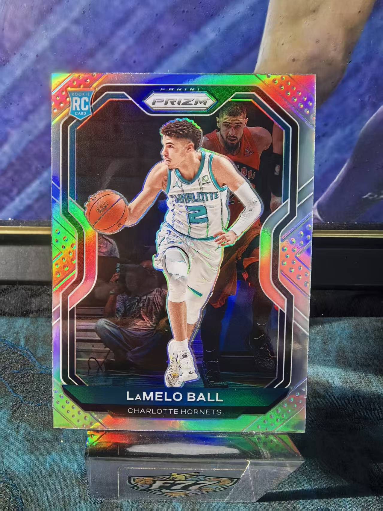 2020-21 Panini Prizm LaMelo Ball Pz 黄蜂 新秀RC 拉梅洛 鲍尔 三球 银折 正银折 base 值得珍藏 凑套 微瑕 收藏必备 狗夏
