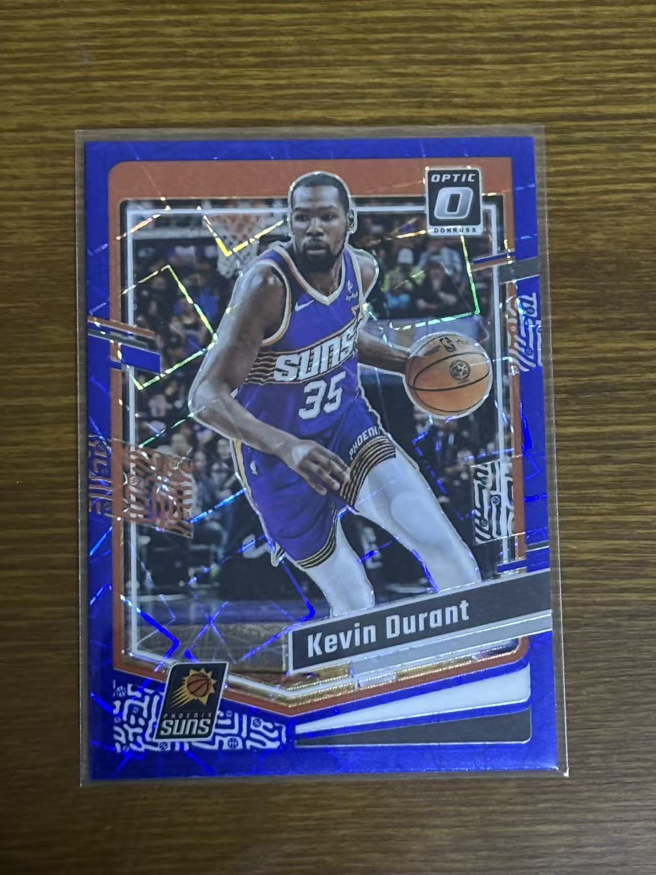 2023-24 Panini Optic Kevin Durant 【磊子球星卡】 死神 凯文 杜兰特 蓝镭射折 收藏必备 卡品如图