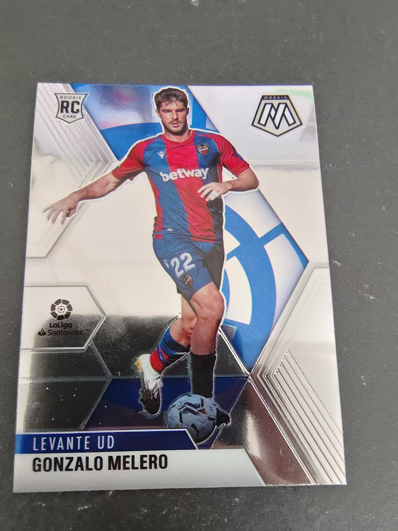 【可合并,不累计】2020-21 Panini Mosaic Gonzalo Melero RC 西甲 马赛克 莱万特 贡萨洛 梅莱罗 新秀 划痕 边角瑕疵 #82