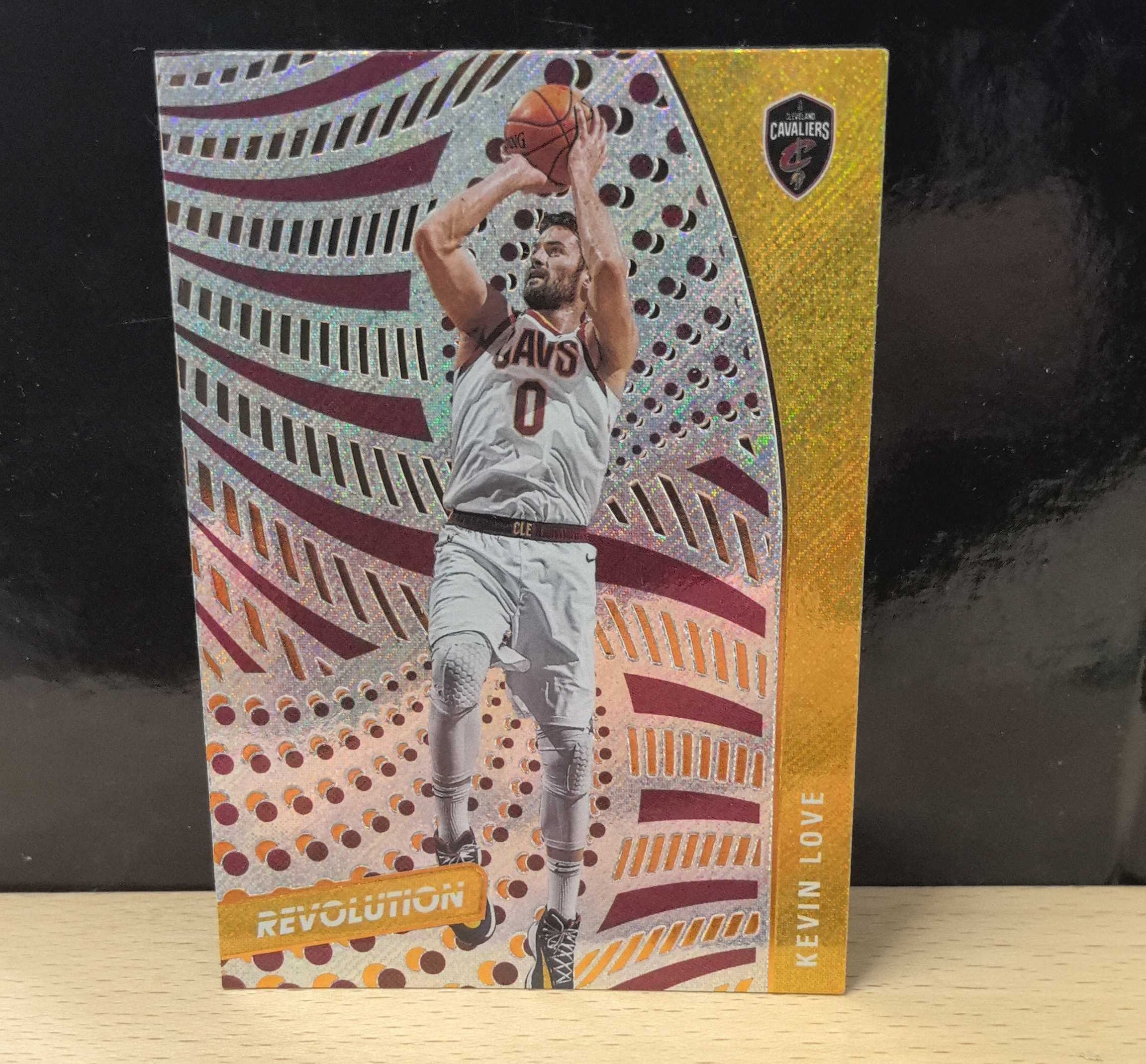 2020-21 Panini Revolution Kevin Love 凯文·乐福,革命折射,先后效力于森林狼、骑士和热火,16年携手詹姆斯和欧文在骑士夺冠,5届全明星,0号球衣在骑士退役。