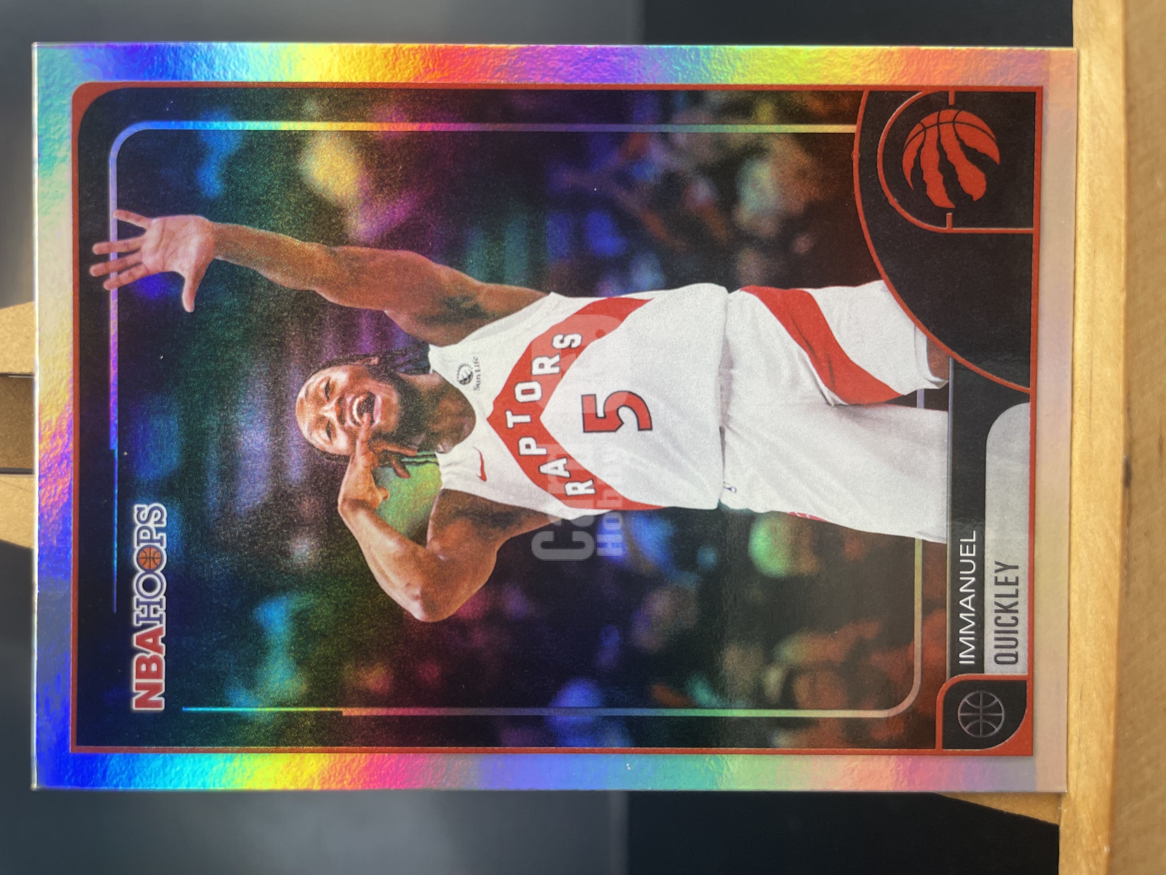 ( S9) 2025-26 TOPPS NBA HOOPS 折射‌ ‌‌ 伊曼纽尔 奎克利  猛龙   近期大热球星  收藏必备 卡品如图 ! ! !