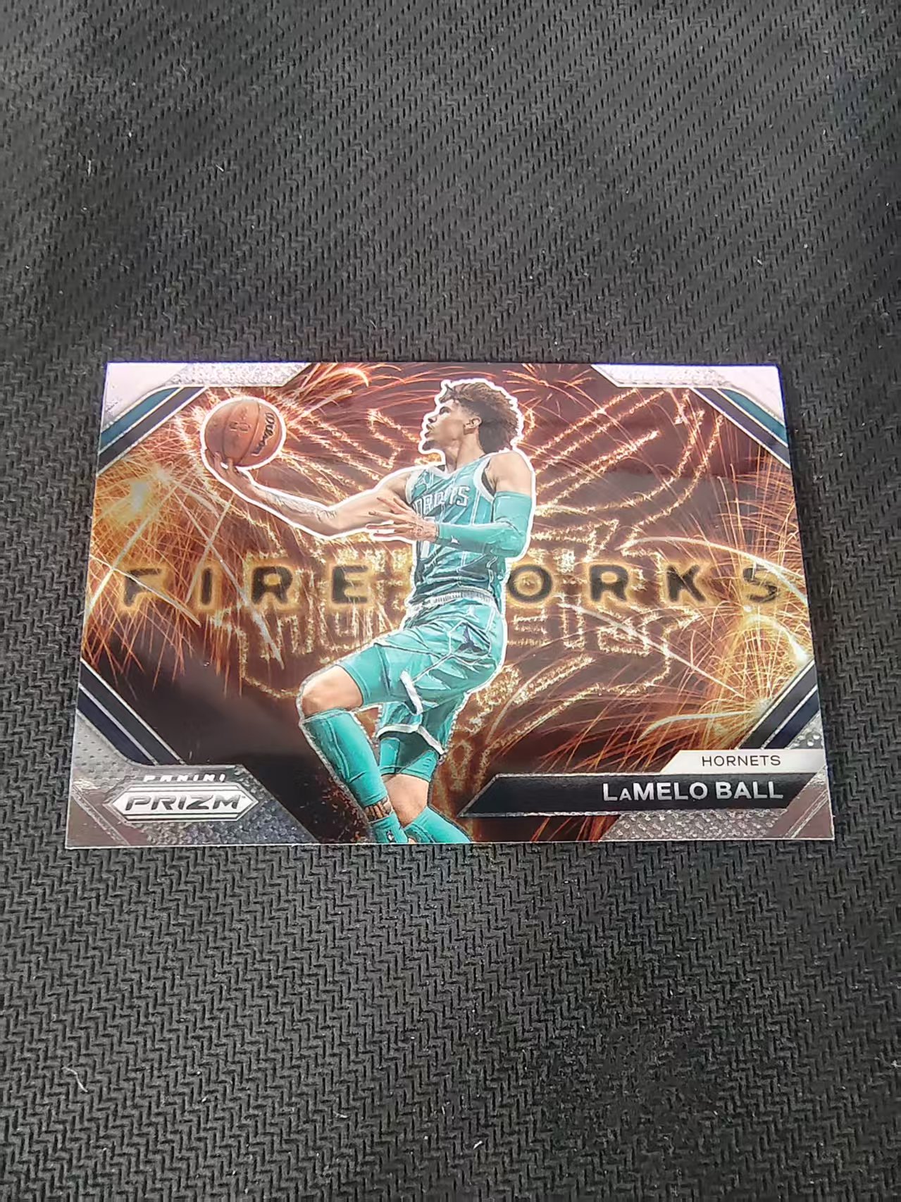 【可合并,不累计】2023-24 Panini Prizm LaMelo Ball pz 黄蜂 拉梅洛 鲍尔 三球 烟花特卡 PZ 划痕 边角微瑕 介意勿拍 #12