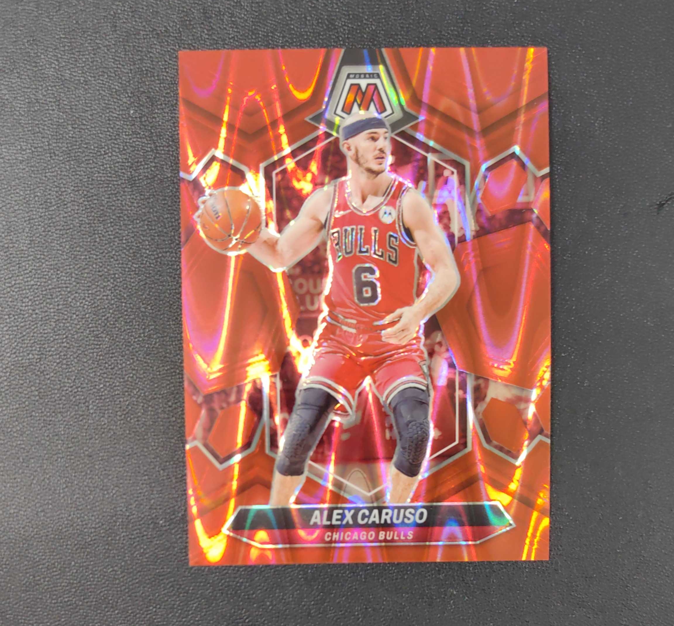 2023-24 Panini Mosaic Alex Caruso 公牛 马赛克 折射 卡鲁索 红地震折 变形虫折 299编 东契奇 sga 库里 文班亚马 詹姆斯 多张再拍