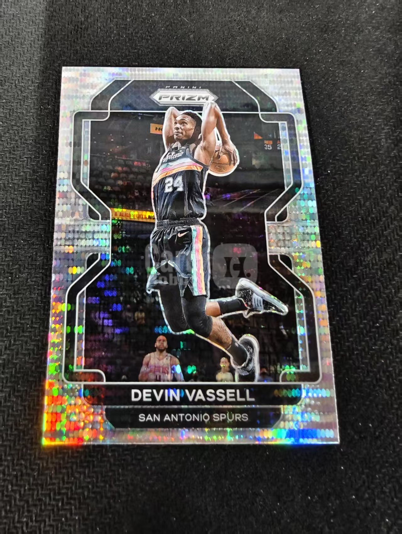 2021-22 Panini Prizm Devin Vassell 德文 瓦塞尔 马刺 脉冲折 PZ 划痕 边角瑕疵 #130