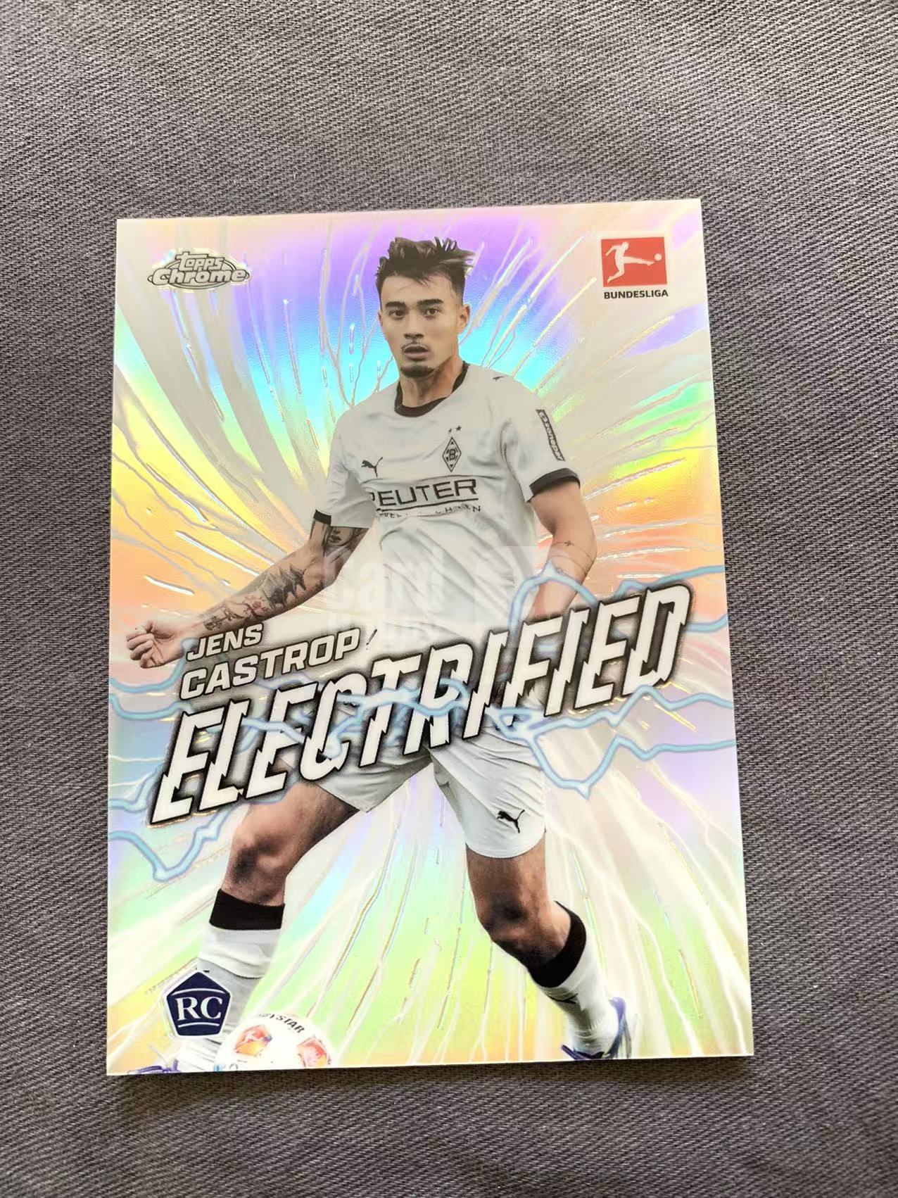 卡斯特罗普 RC 新秀 特卡 银折 折射 门兴 韩国 Jens Castrop 德甲 2025-26 Topps Chrome 细节如图 微微