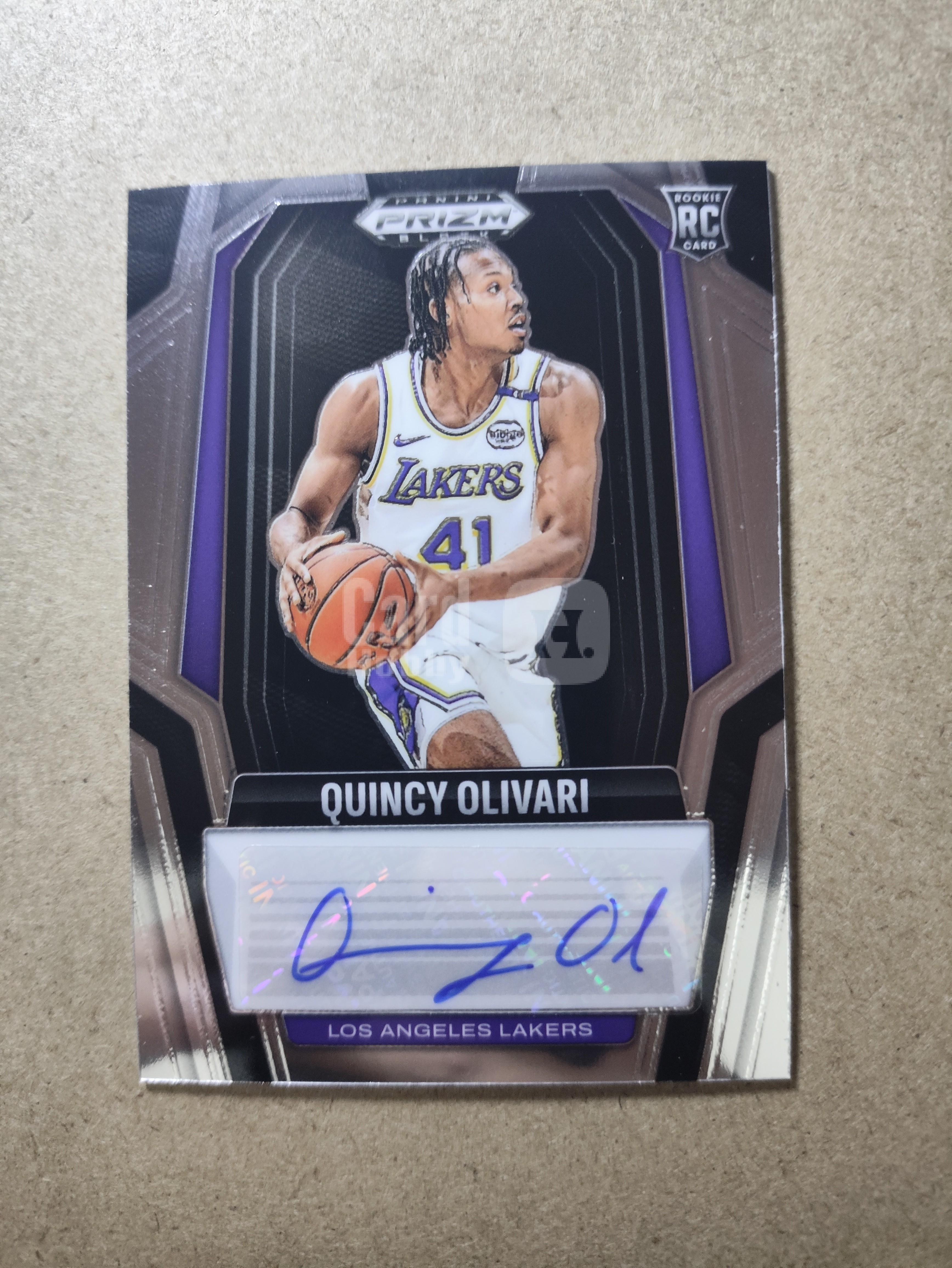 2024-25 Panini Prizm Black Quincy Olivari 洛杉矶湖人 昆西 奥利瓦里 rc新秀 签字 卡品瑕疵如图 收藏必备 未来可期 东契奇詹姆斯队友