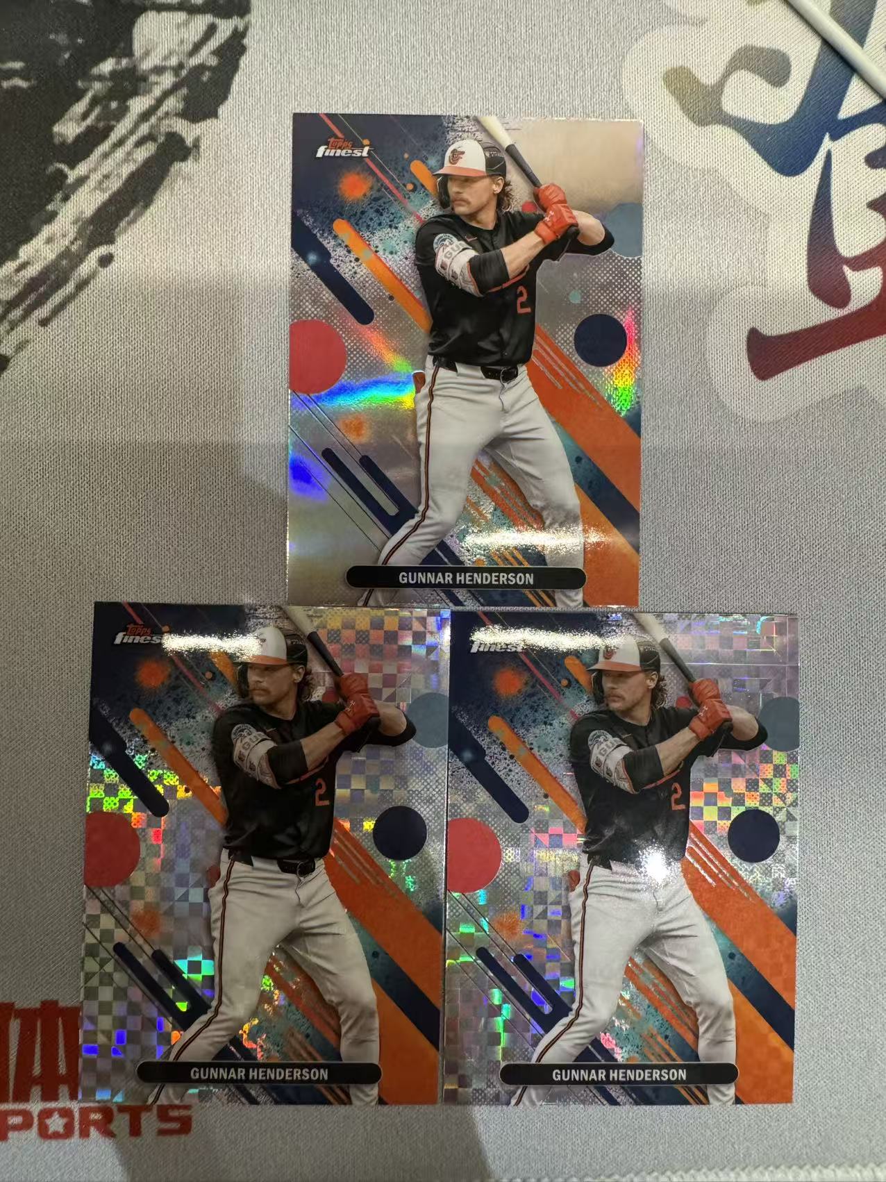 2025 Topps Finest Gunnar Henderson 棒球 巴尔的摩金莺 冈纳尔 亨德森 银折 格子折 3张Lot打包 卡品如图 凑套收藏