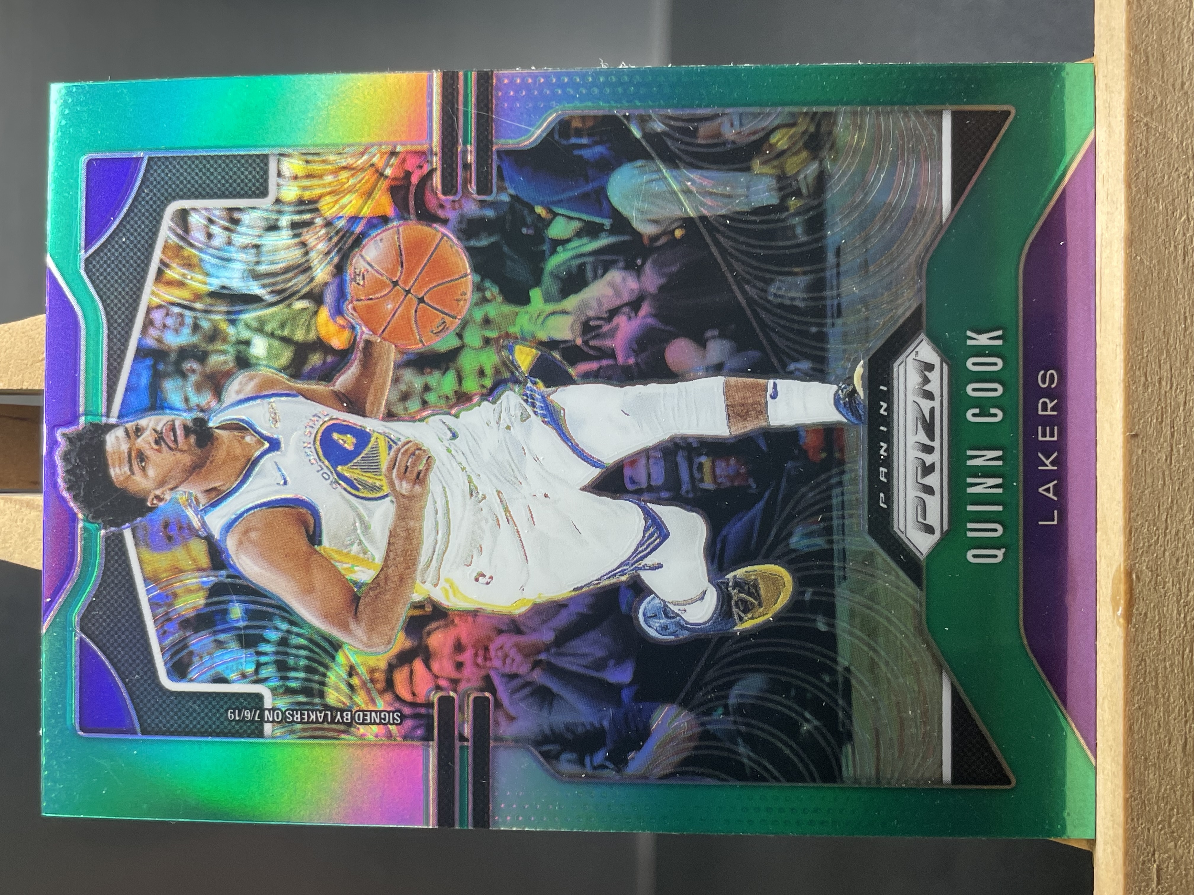 (A1) 2019-20 PANINI PRIZM 绿折 奎因 库克 湖人 实卡好看 收藏凑套必备 卡品如图 !!!