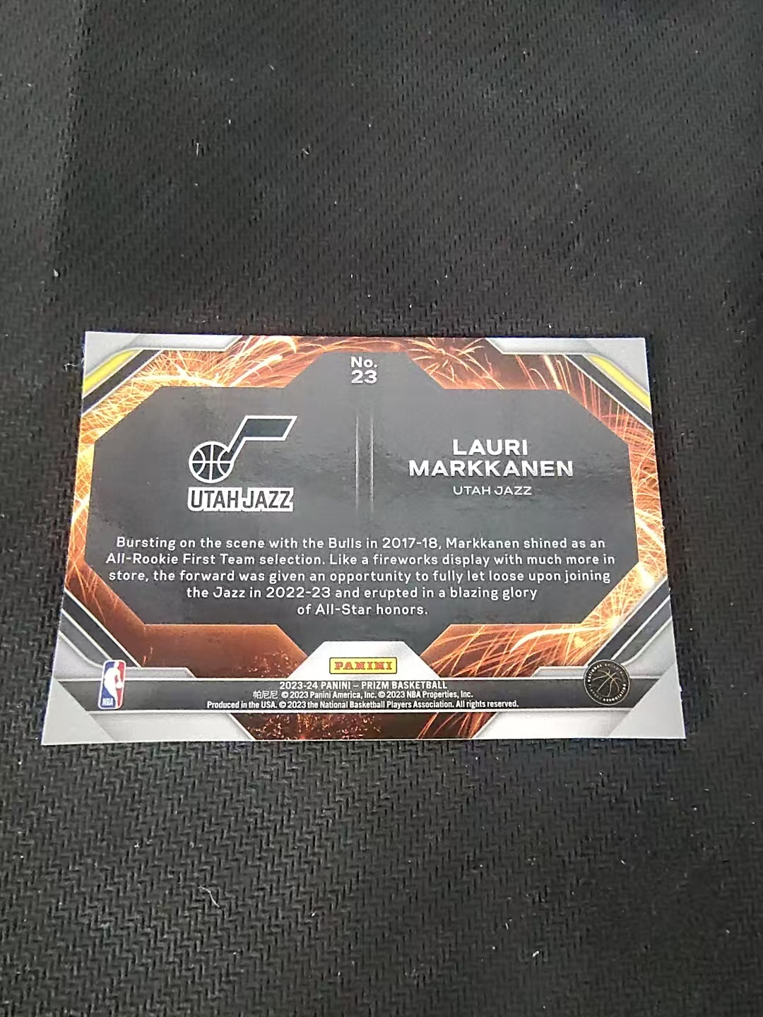 【可合并,不累计】2023-24 Panini Prizm Lauri Markkanen 劳里 马尔卡宁 爵士 烟花特卡 PZ 划痕 边角瑕疵 介意勿拍 #23