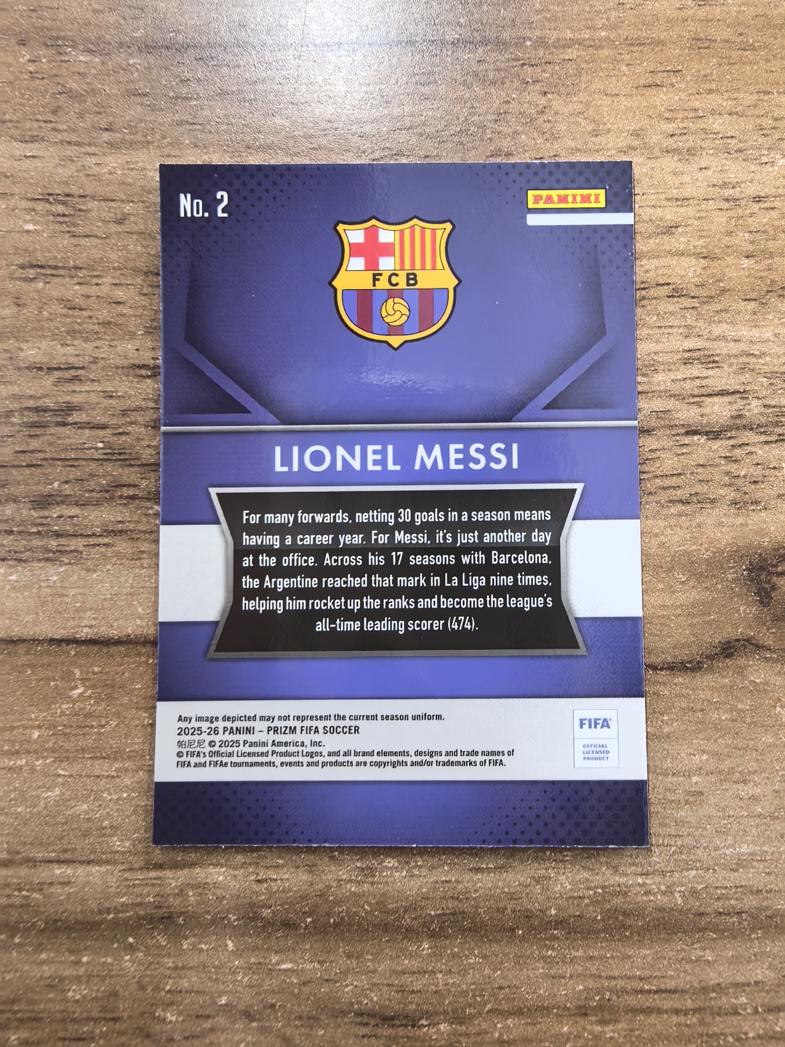 2025-26 Prizm FIFA Soccer 巴塞罗那 LIONEL MESSI 利昂内尔・梅西 base 卡品如图 min