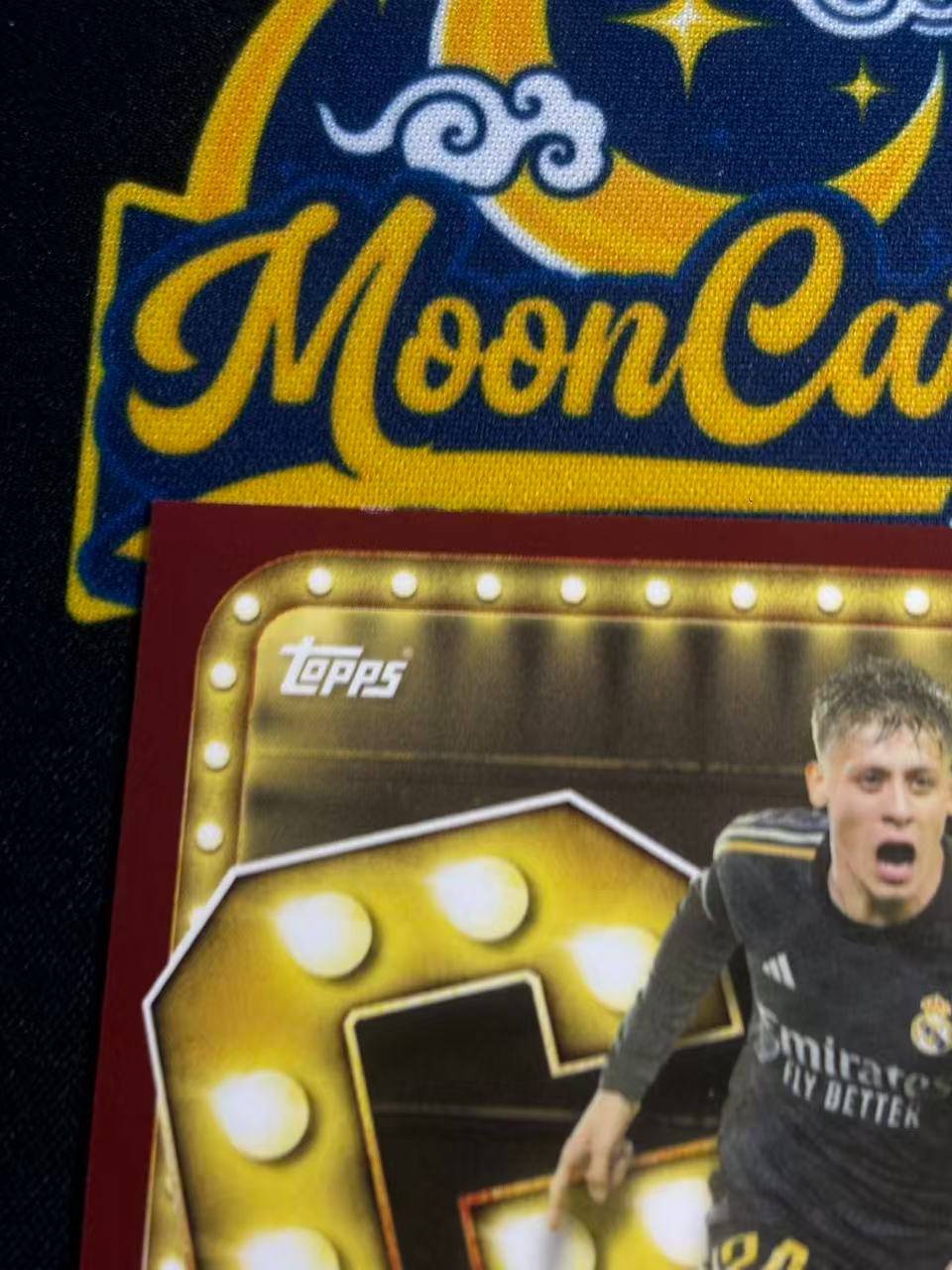 【梦卡拍卖】2025 Topps 皇马铁罐队盒 Arda Guler 阿尔达 居莱尔 /350编 细节如图 #DD# F白