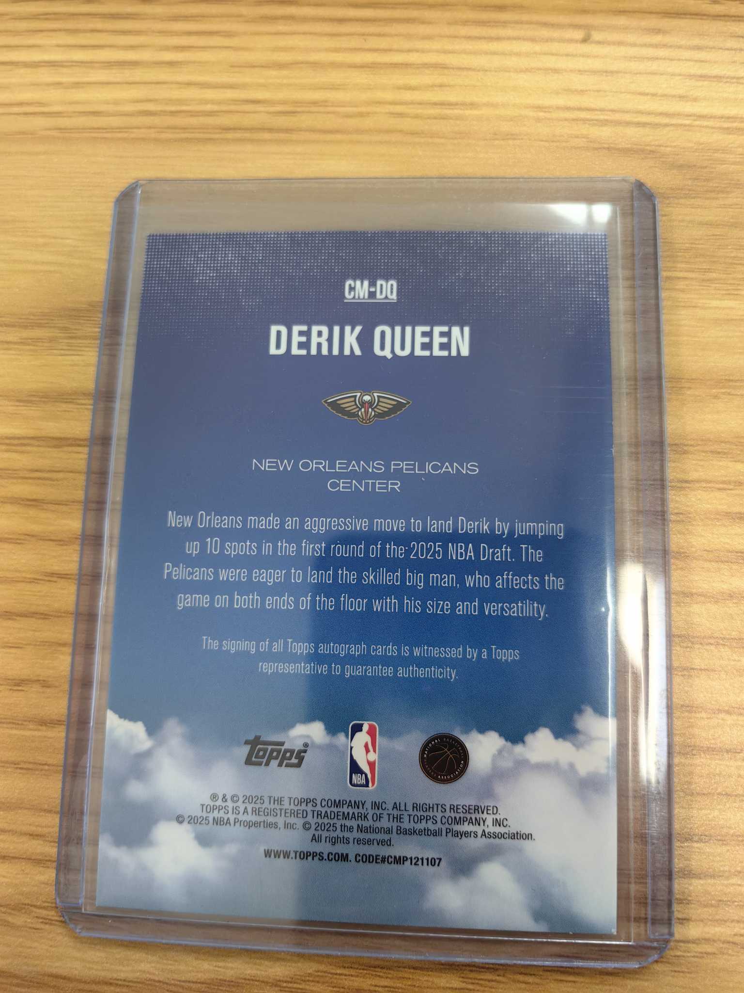【坚果卡牌代拍】2025-26 Topps Derik Queen 鹈鹕 13号秀 德里克 奎因 大热新秀 RC CM 折射签字 开赛至今打得很好很稳定! 空灵10.28