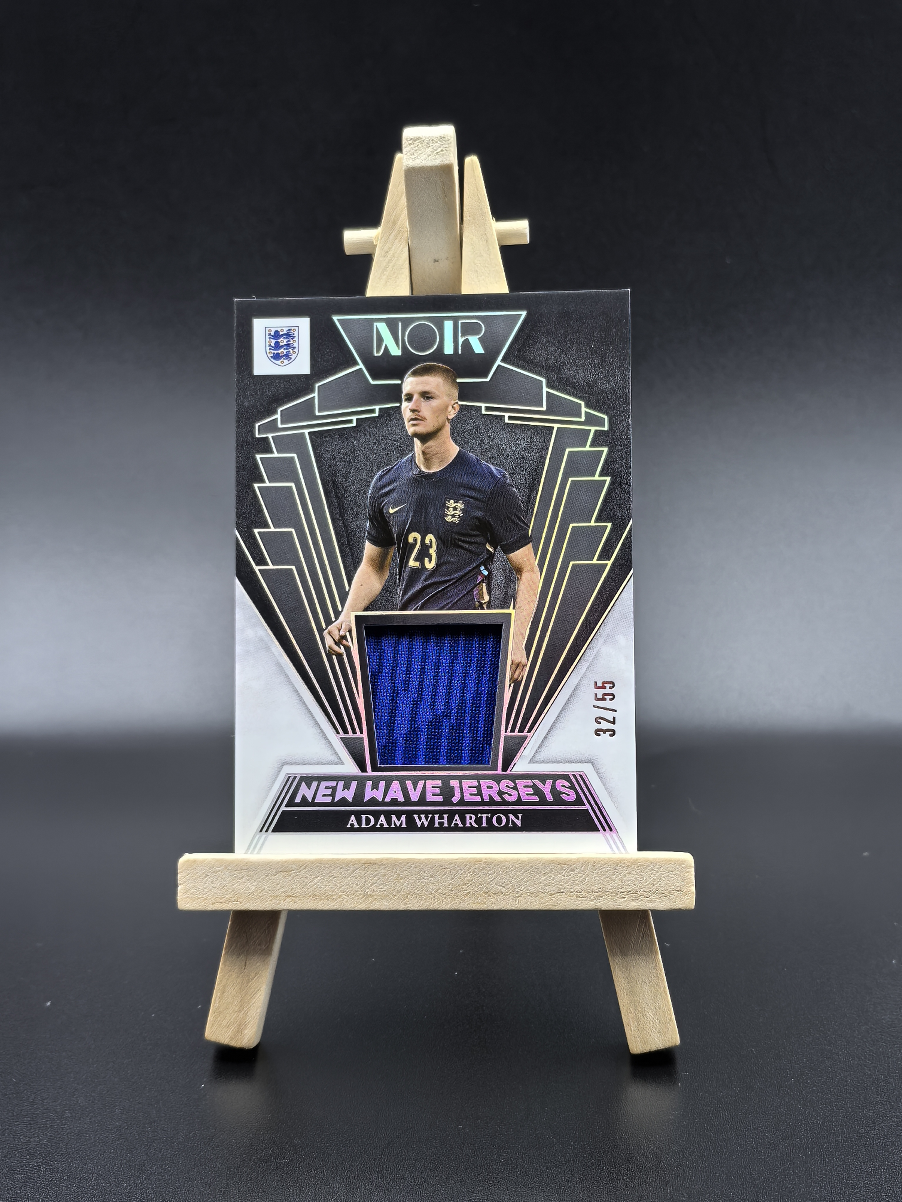 2024-25 Panini Noir Adam Wharton 诺尔 英格兰 水晶宫 亚当·沃顿 New Wave 新浪潮球衣物料切割 限量55编 卡品如图(生蚝哥)