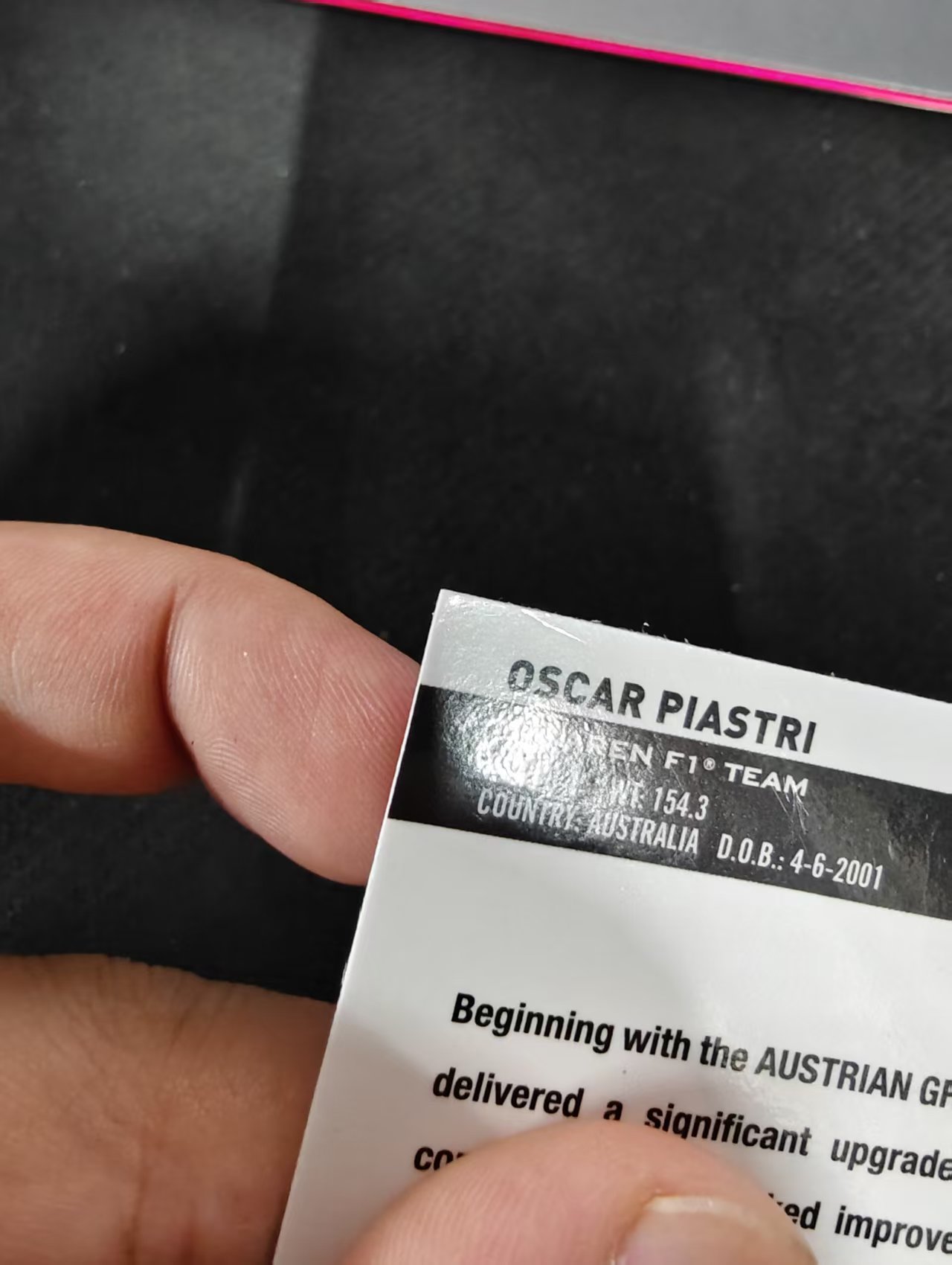 2023 Topps Chrome F1 Oscar Piastri 奥斯卡 皮亚斯特里 迈凯伦车队 新秀RC 划痕 边角瑕疵 #113