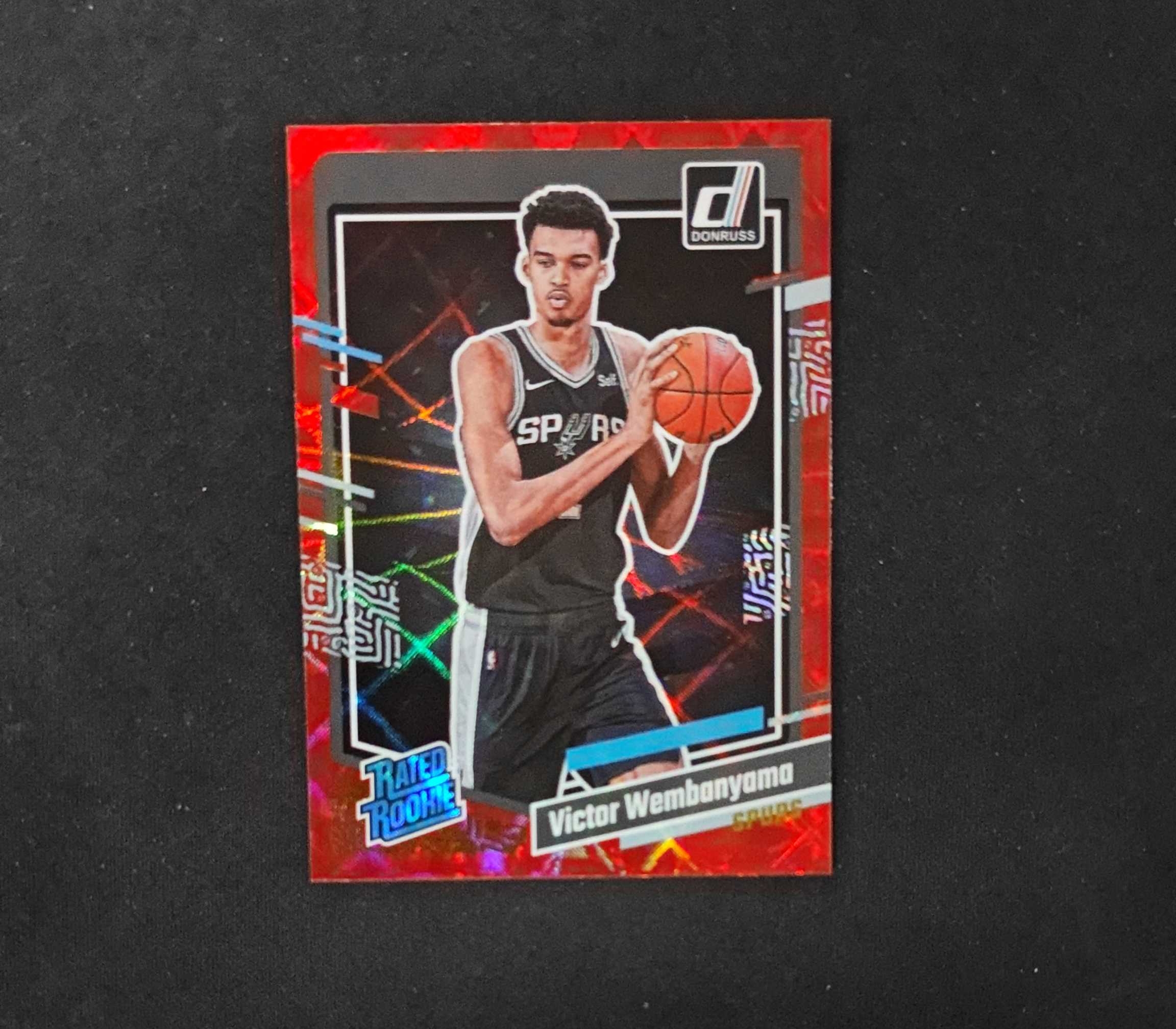 2023-24 Panini Donruss Victor Wembanyama RC 【SC拍卖】杜蕾斯 新秀 马刺 文班亚马 斜网折 收藏必备(ing哥)