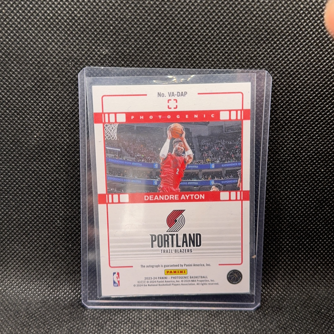 【Roseee代卖】2023-24 Panini Photogenic Deandre Ayton 上镜 德安德烈 艾顿 顿宝 签字 表现亮眼 现役湖人 jeff