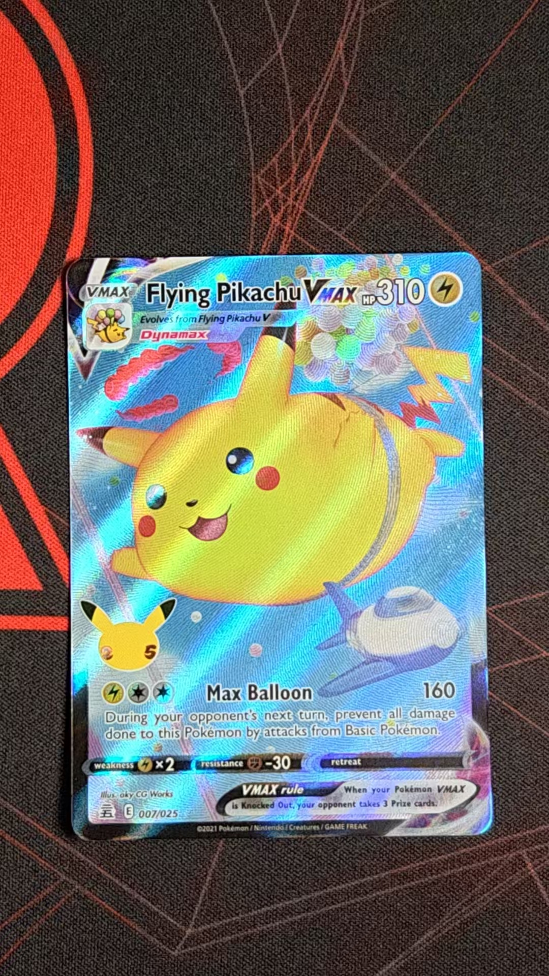 2021 Pokemon TCG 庆典 飞翔皮卡丘VMAX en 【卡少爷卡社】PTCG 宝可梦 美版 飞翔皮卡丘VMAX CEL-007Holo 卡品如图 (孤傲)