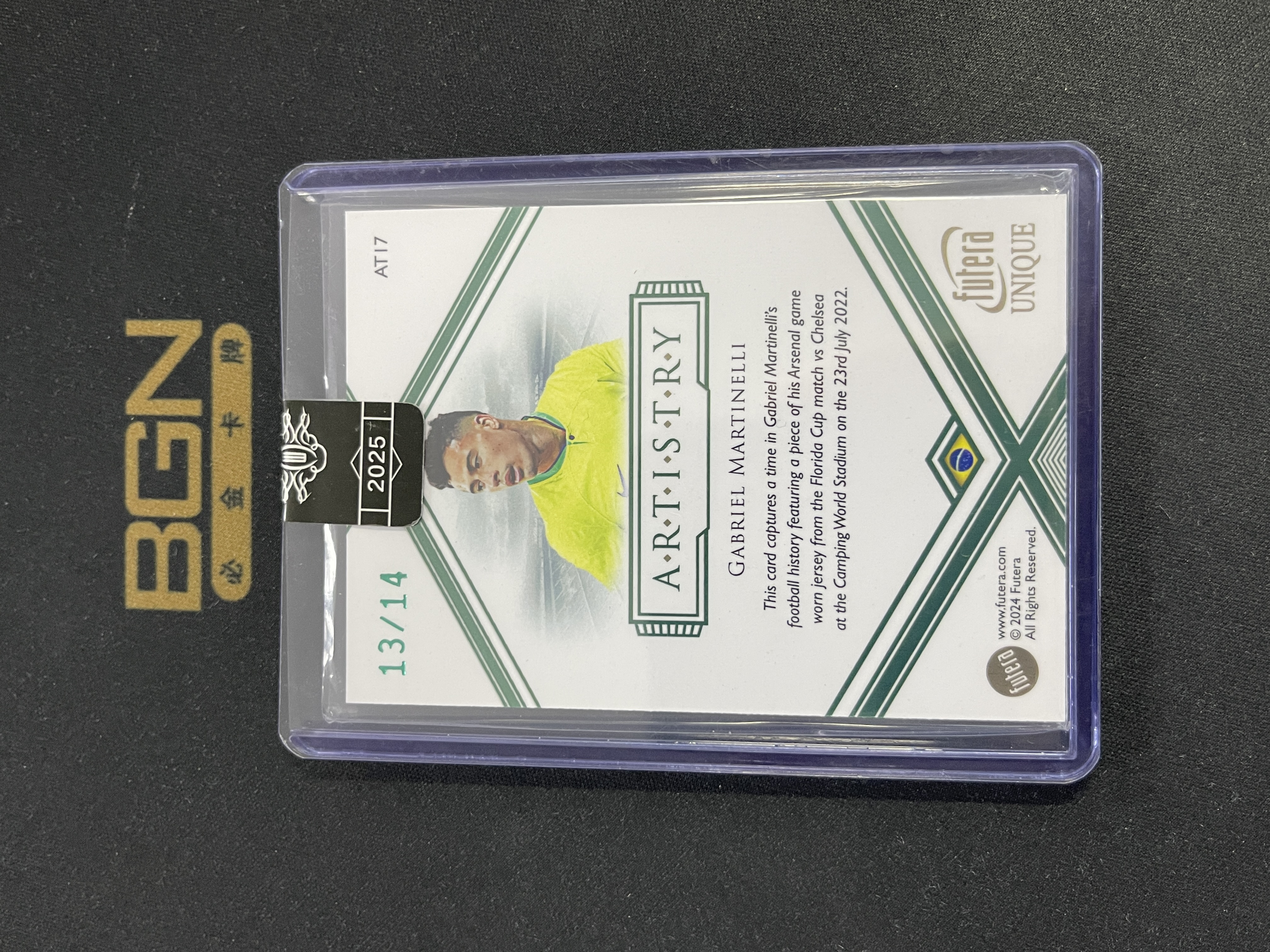 【必金拍卖-可累积】250921JHM 2024 FUTERA UNIQUE福特拉 巴西 马丁内利Gabriel Martinelli 14编绿平行双色球衣实物 自封卡夹 收藏投资首选