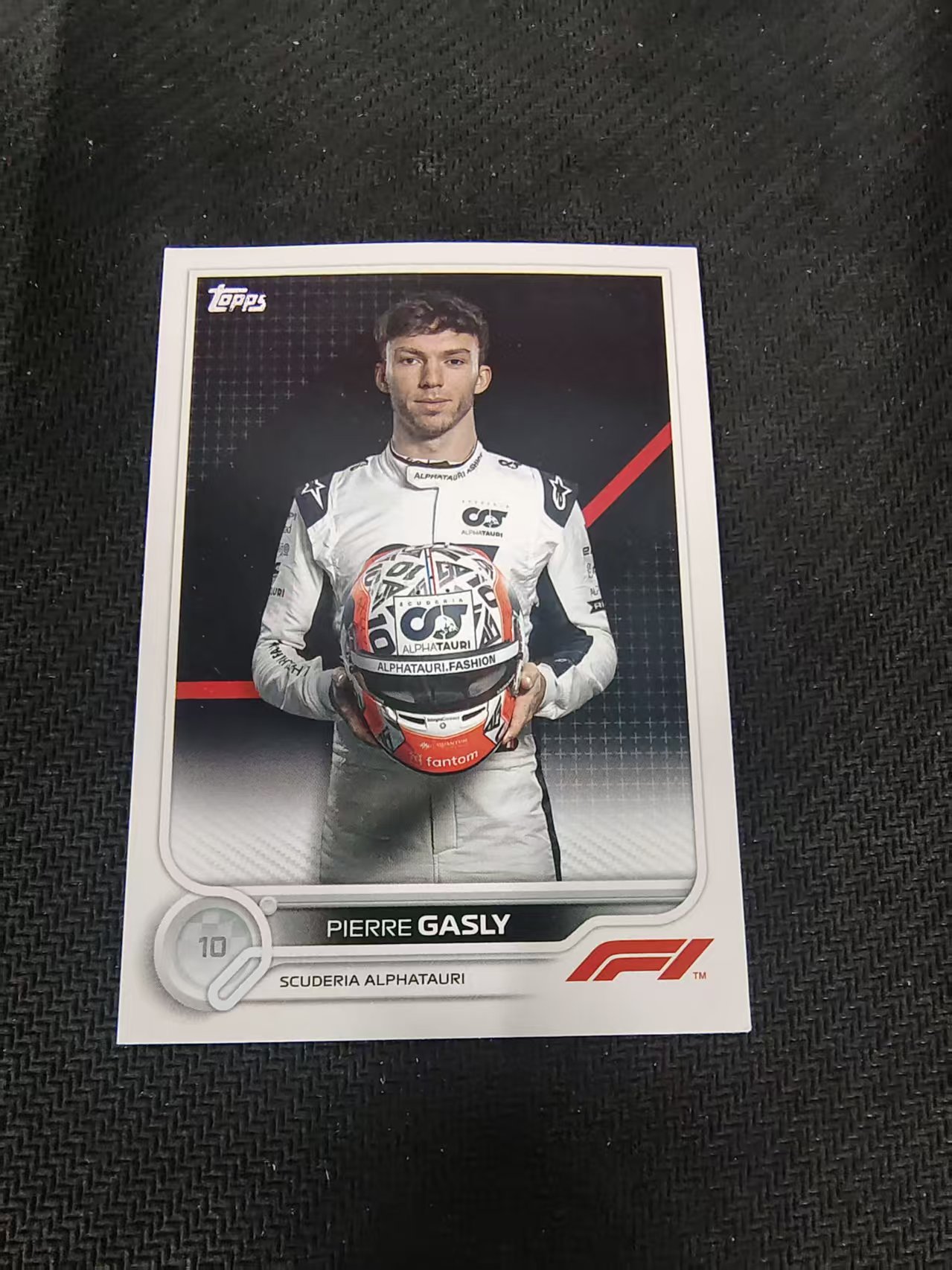 【汽水拍卖】2022 Topps Chrome F1 Pierre Gasly 皮埃尔 加斯利 划痕 边角瑕疵 @44