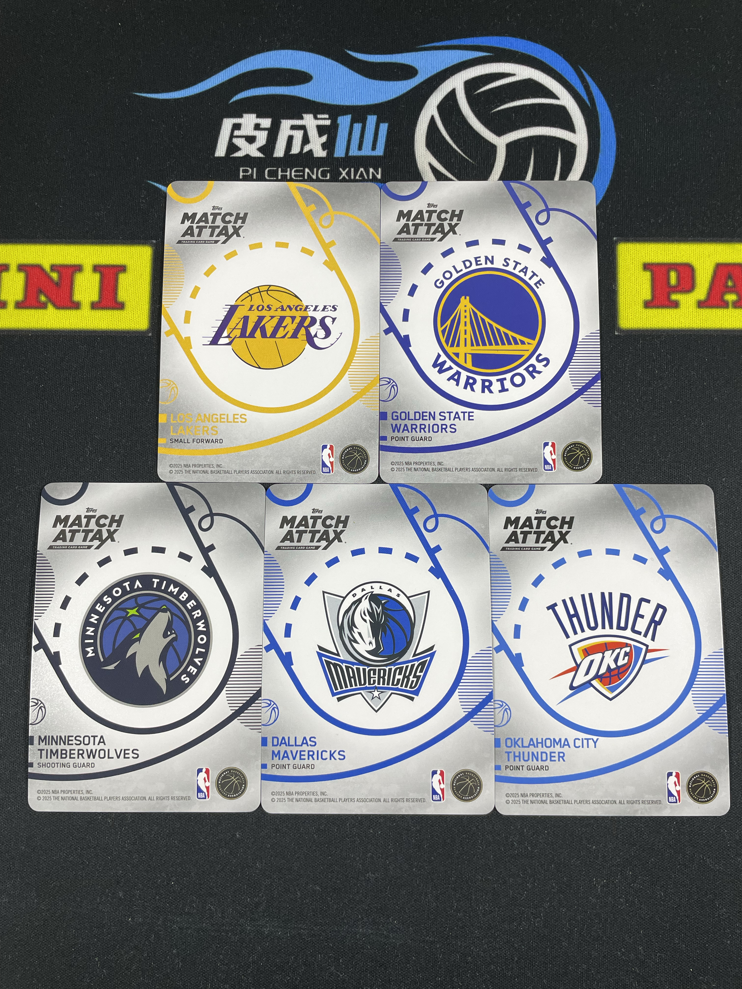 【皮成仙拍卖 统一手续费6%】 2025 TOPPS 勒布朗詹姆斯 库里 安东尼爱德华兹 凯里欧文 亚历山大 一图打包 凑套必备 值得收藏【只发顺丰】良缘23