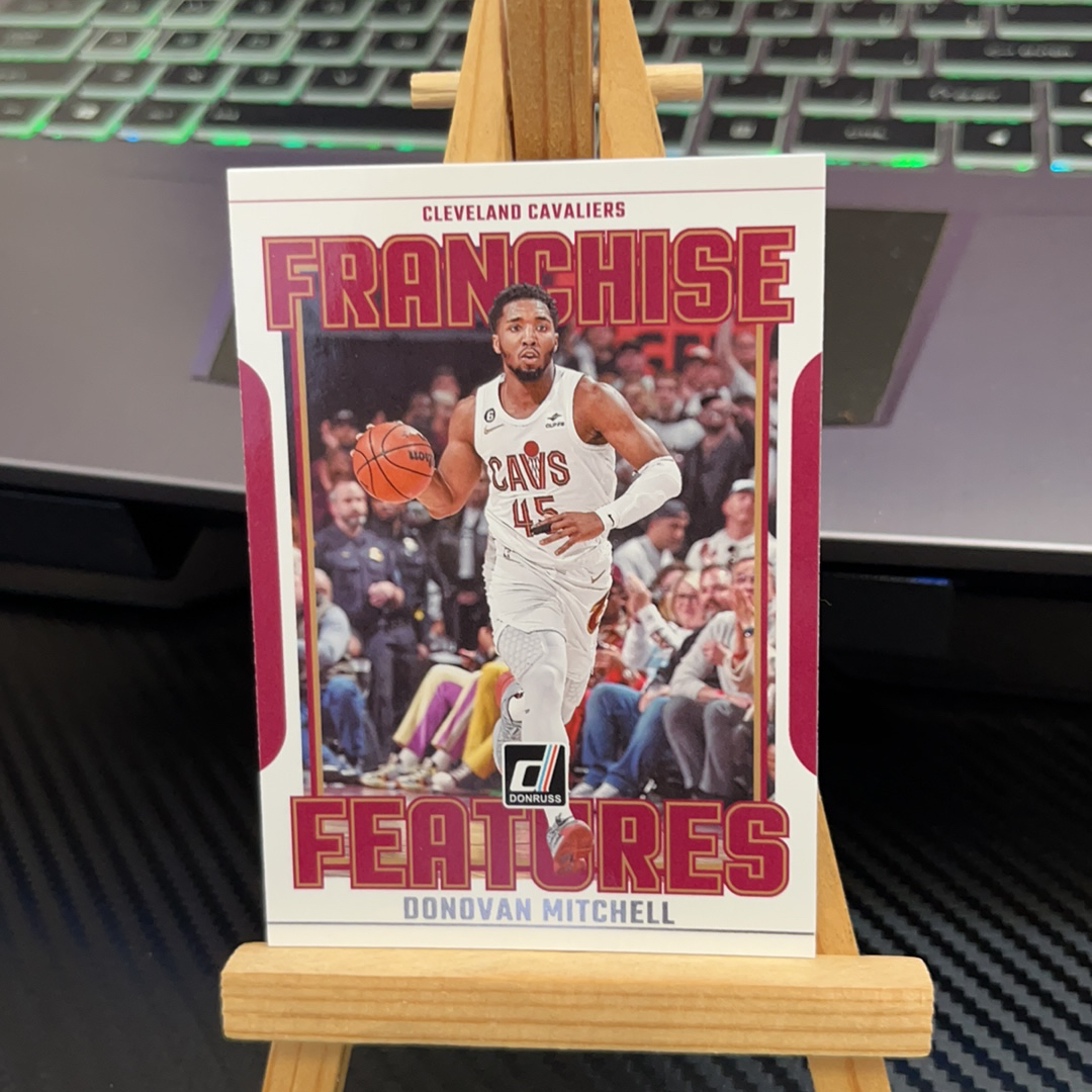 2023-24 Panini Donruss Donovan Mitchell 多诺万 米切尔 骑士 杜蕾斯系列 特卡 卡品如图 凑图必备 值得收藏!免费代卖!