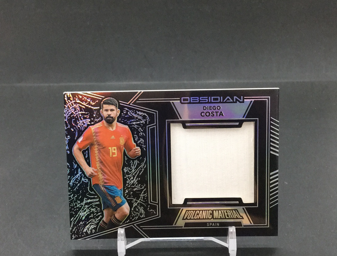 【DC拍卖】12.06 JTL PANINI OBSIDIAN 足球黑曜石系列 149编VOLCANIC MATERIAL大窗球衣卡 西班牙队名宿 迭戈 科斯塔