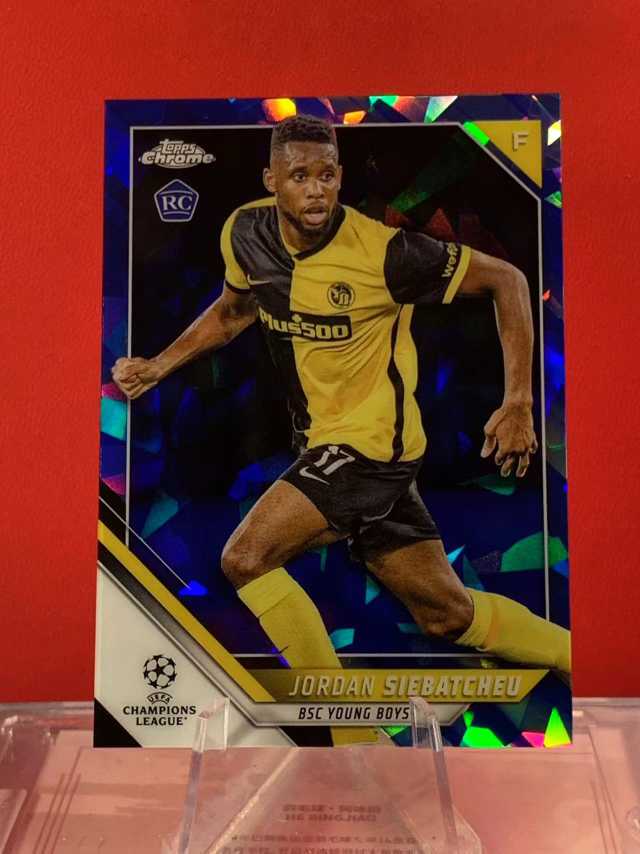 （老末代拍)E22 2022 Topps Chrome Jordan Siebatcheu RC 乔丹 希巴切乌 新秀 伯尔尼年轻人 欧冠TC 蓝宝石 碎冰折 顺丰寄付 免费代拍 不保卡品