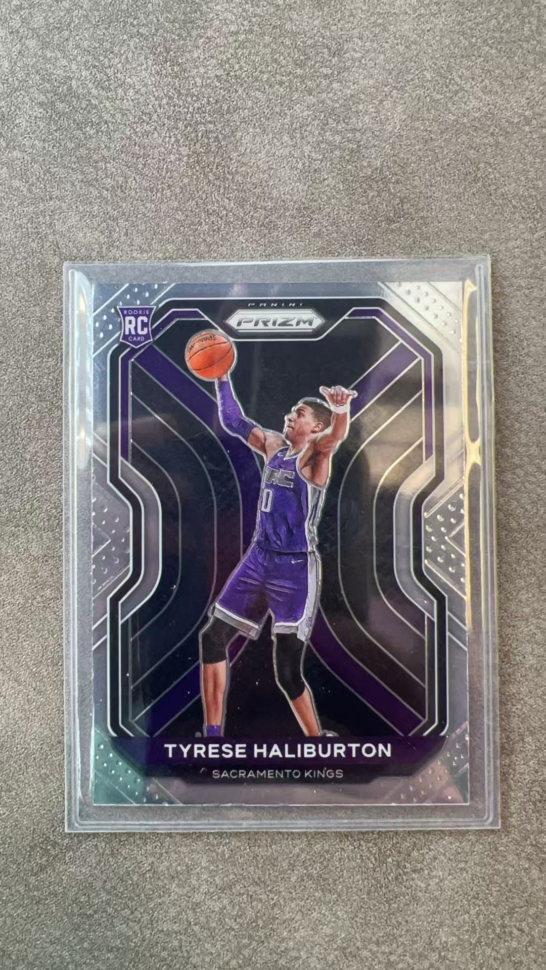 6593【330球星卡实体店代卖】2020-21 帕尼尼 PRIZM 泰里斯 哈利伯顿 Tyrese Haliburton 国王 新秀RC base 仅顺丰寄付(UK23)