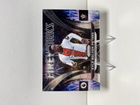 2022-23 Panini Prizm Kyle Walker Peters 英超 PZ 沃克 彼得斯 南安普顿 Fireworks 烟花特卡 实卡精美 收藏必备 卡品如图 【星爷代拍】D3-3