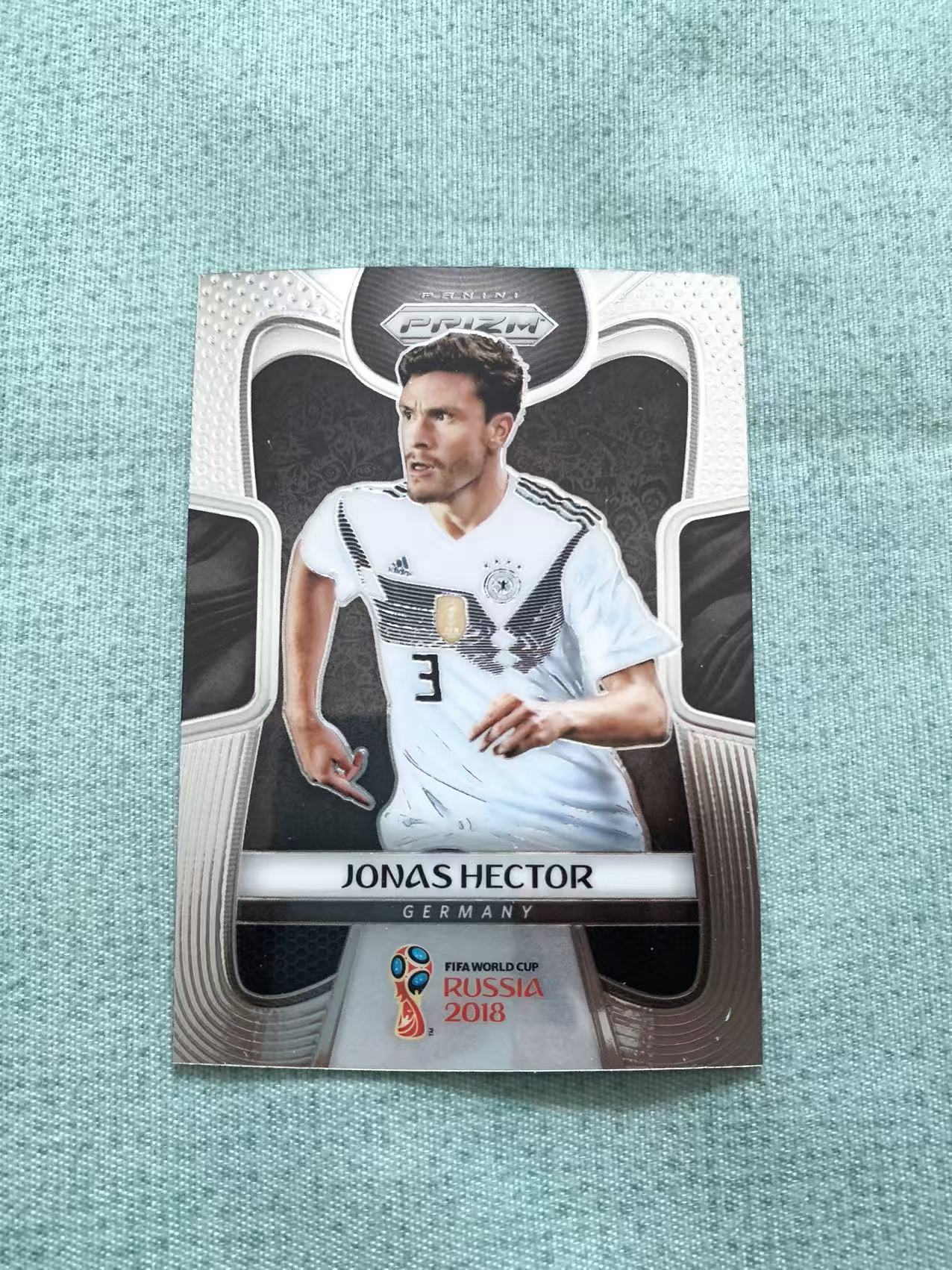 2018 Panini World Cup Prizm Leon Goretzka 乔纳斯 赫克托 德国后卫 科隆传奇 base 谔谔