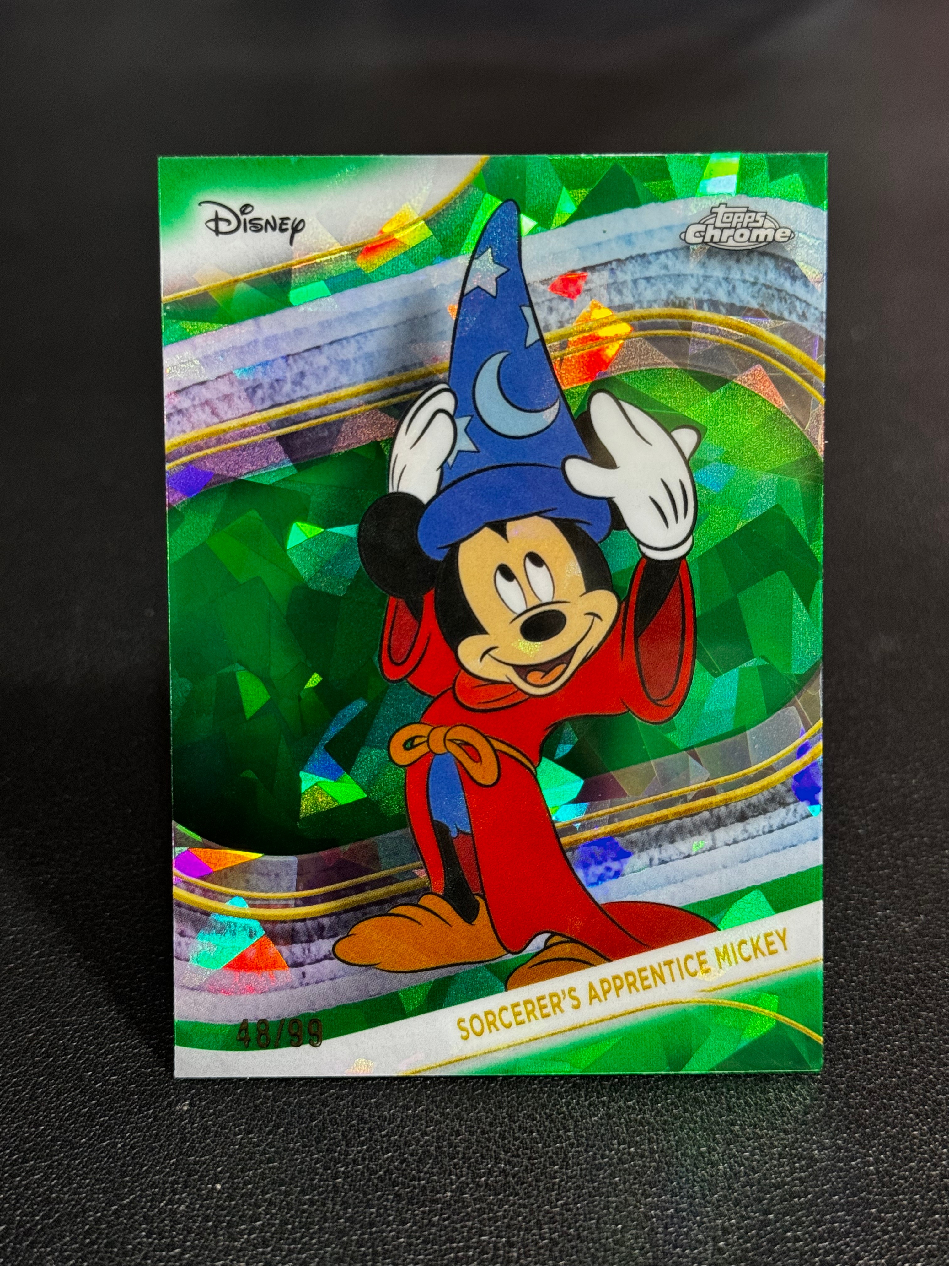 2025 Topps Disney Chrome TC 迪士尼 蓝宝石 绿折 碎冰折 99编 Sorcerer's Apprentice Mickey 魔法米奇 #190 LWLP