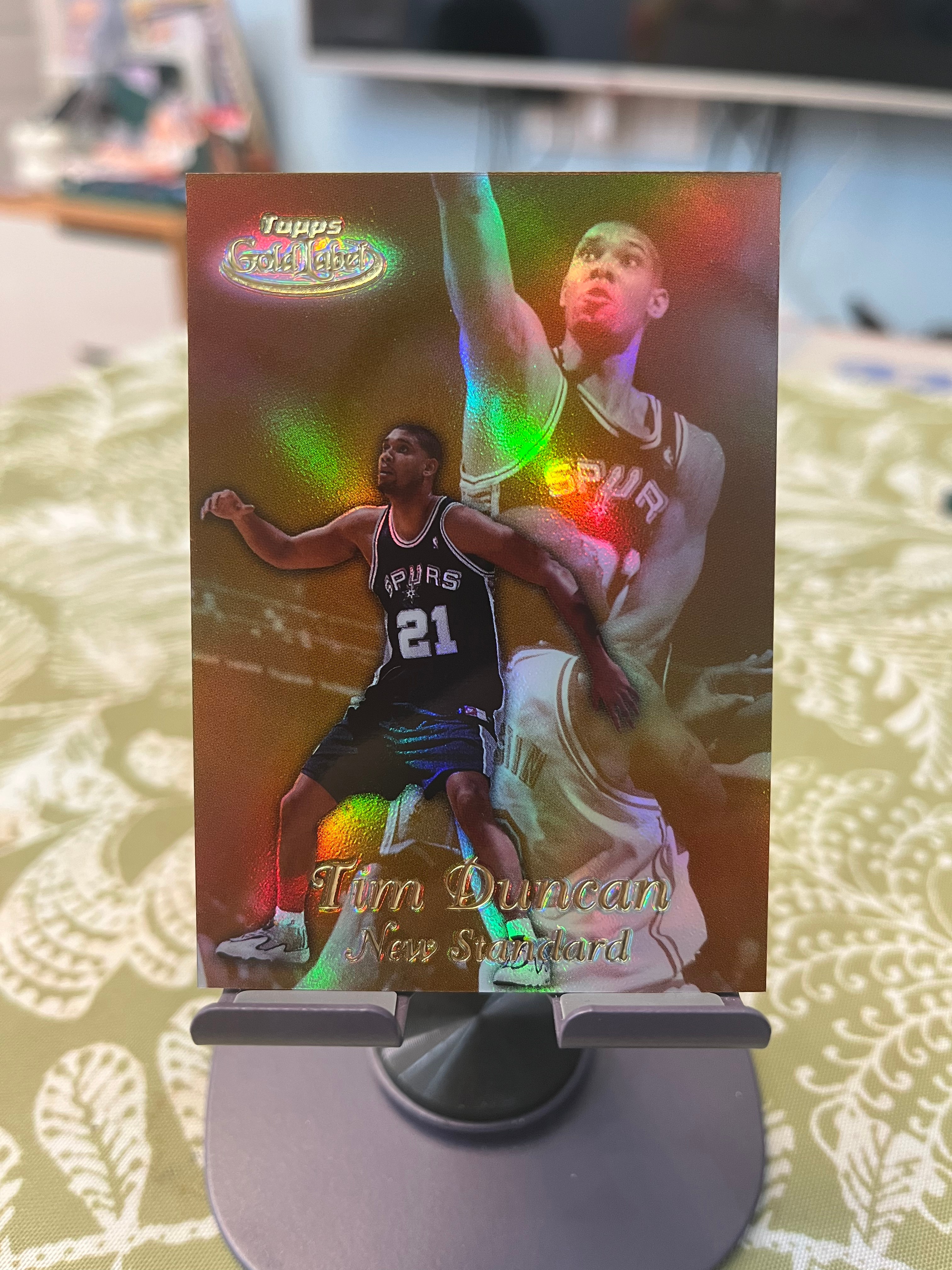 1999 Topps 老卡 老特 Tim Duncan 蒂姆 邓肯 石佛 马刺【折射 实卡超闪 GOLDLABEL 金标系列 NEW STANDARD】【边角瑕疵如图 介意勿拍】#1033