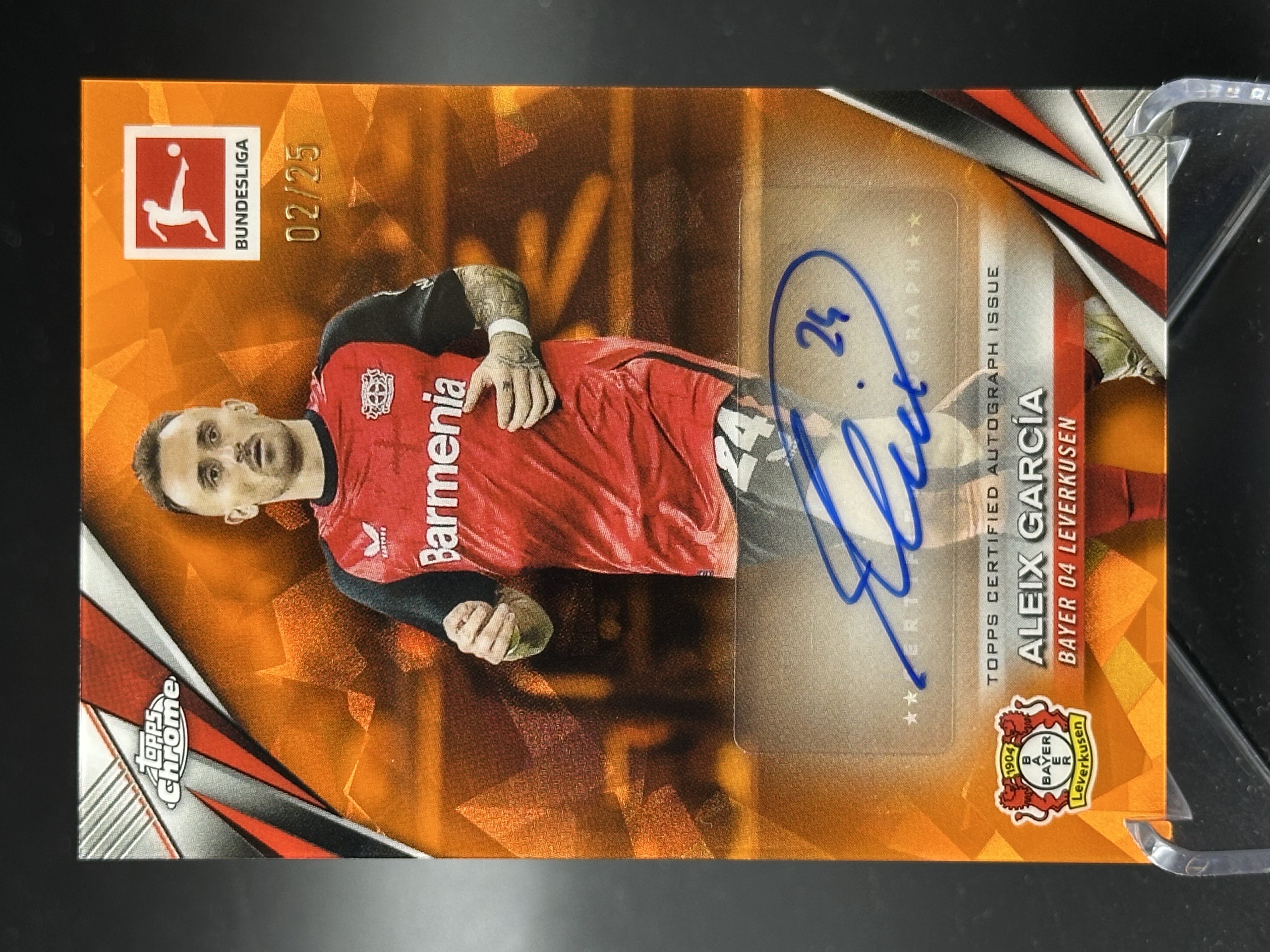 2024-25 Topps Chrome aleix garcia 【小黄拍卖】德甲 蓝宝石 埃里克斯 加西亚 勒沃库森 橙碎冰折 签字 02/25编「cook」