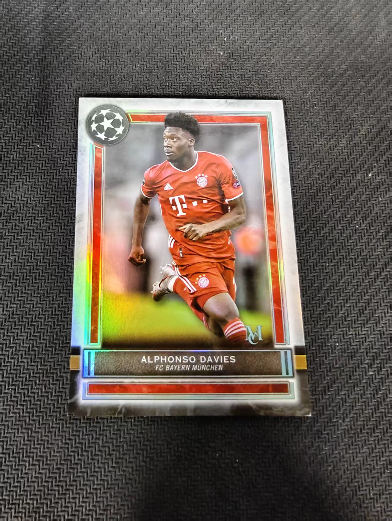 【可合并,不累计】2021-22 Topps Museum Alphonso Davies 阿方索 戴维斯 阿芳 拜仁慕尼黑 加拿大 欧冠 博物馆 边角瑕疵
