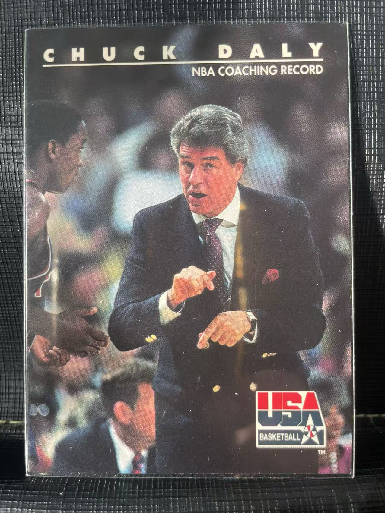 1992 SkyBox Americana Chuck Daly USA美国梦之队！主教练 查克 戴利 绝版卡！当年的经典SKYBOX系列之一！还是老卡看着舒服！很有收藏价值