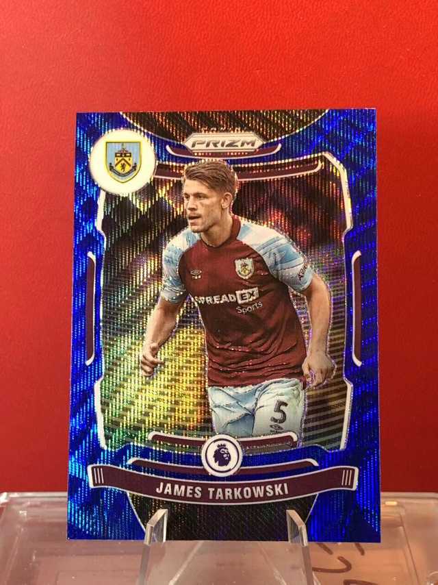 （老末精品代拍) 2021-22 Panini prizm James Tarkowski 詹姆斯 塔可夫斯基 伯恩利  英超PZ  蓝波纹折 顺丰寄付 E02