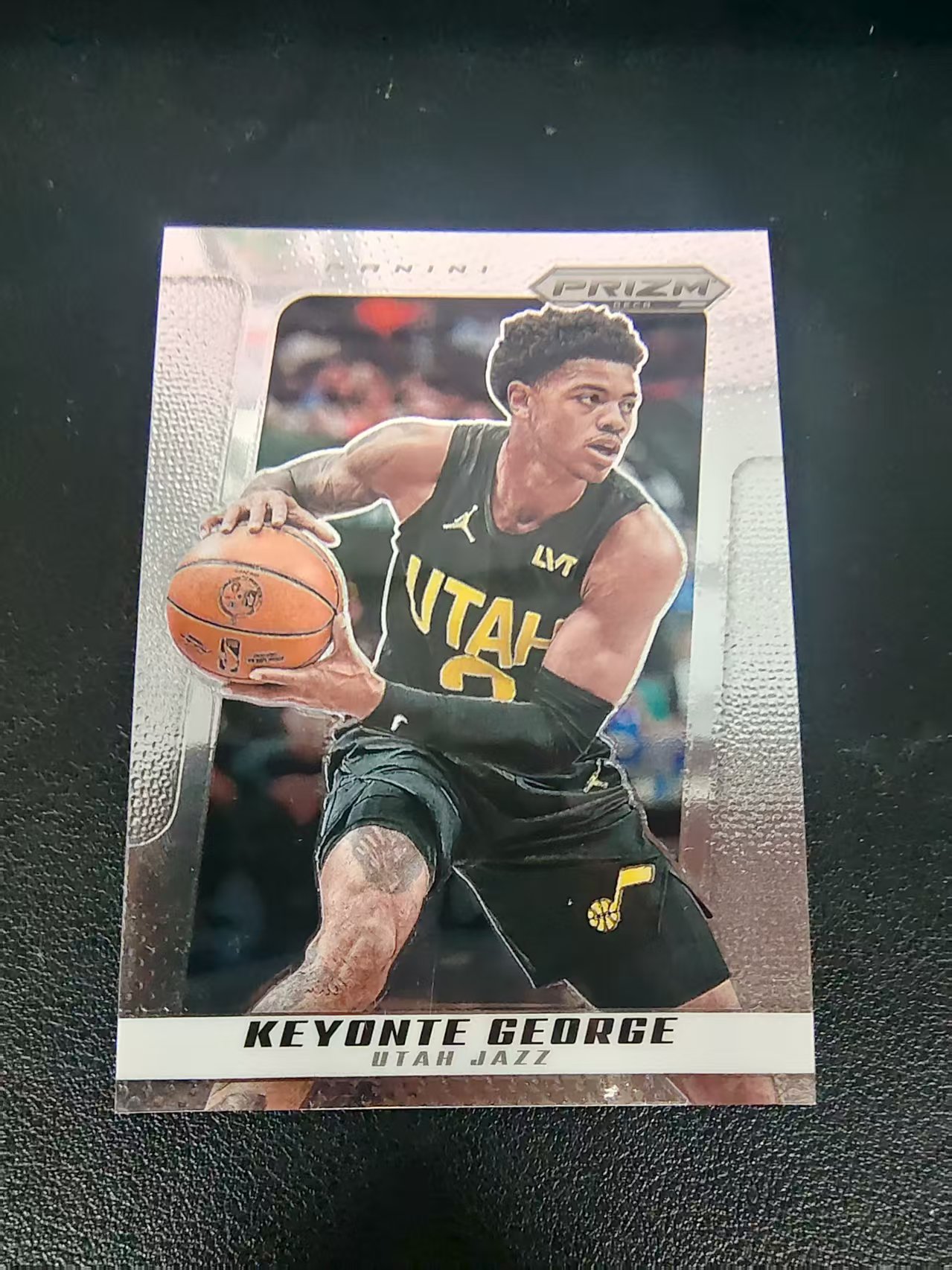 【可合并,不累计】2024-25 Panini Prizm Deca Keyonte George 基昂特 乔治 爵士 PZ 复刻 划痕 边角瑕疵 #111