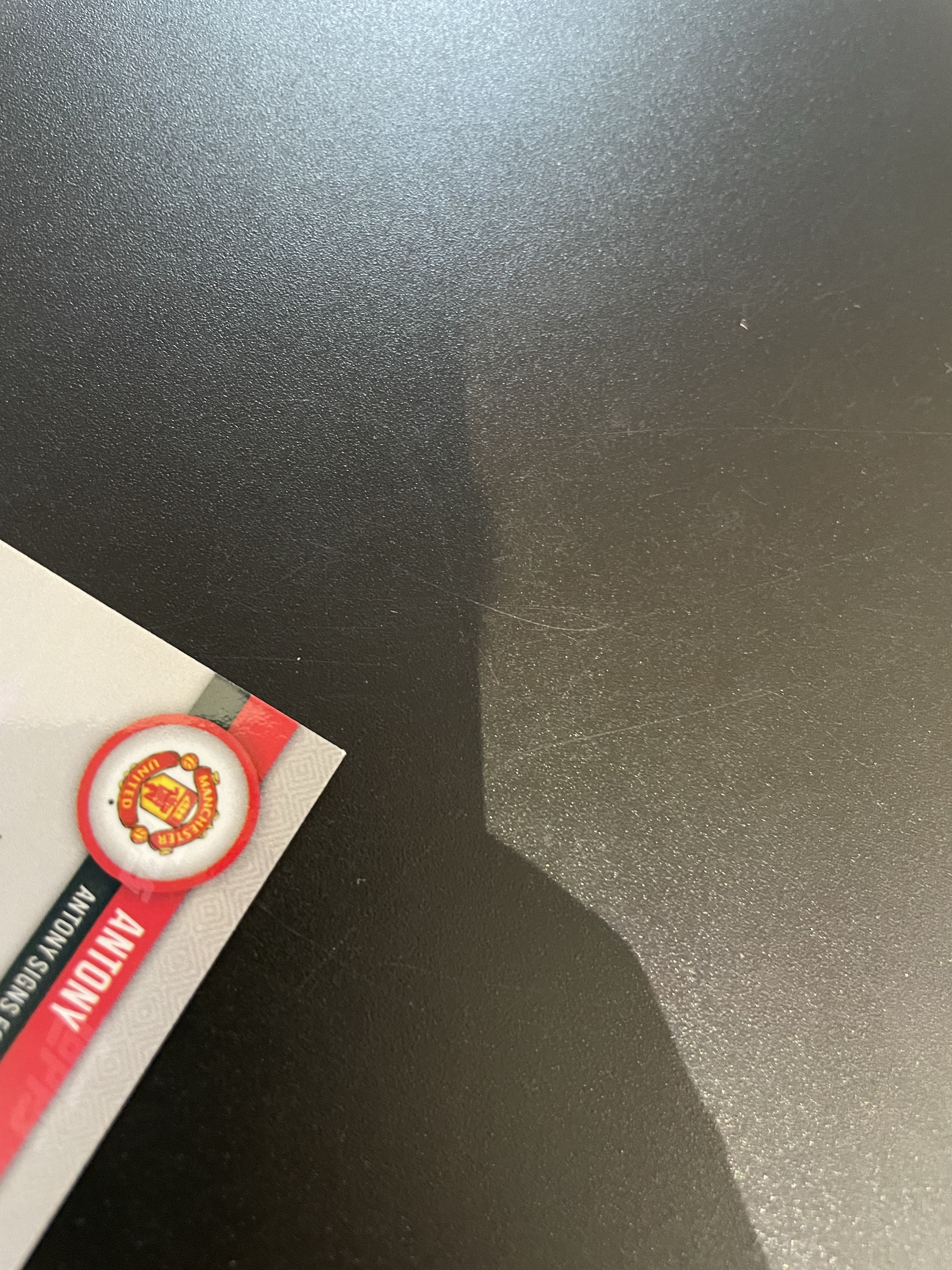 2022 Topps now Antony 【hellfire拍卖】 2022夏窗 曼联 巴西 安东尼 加盟红魔 亮相仪式定妆装 微瑕如图介意勿拍