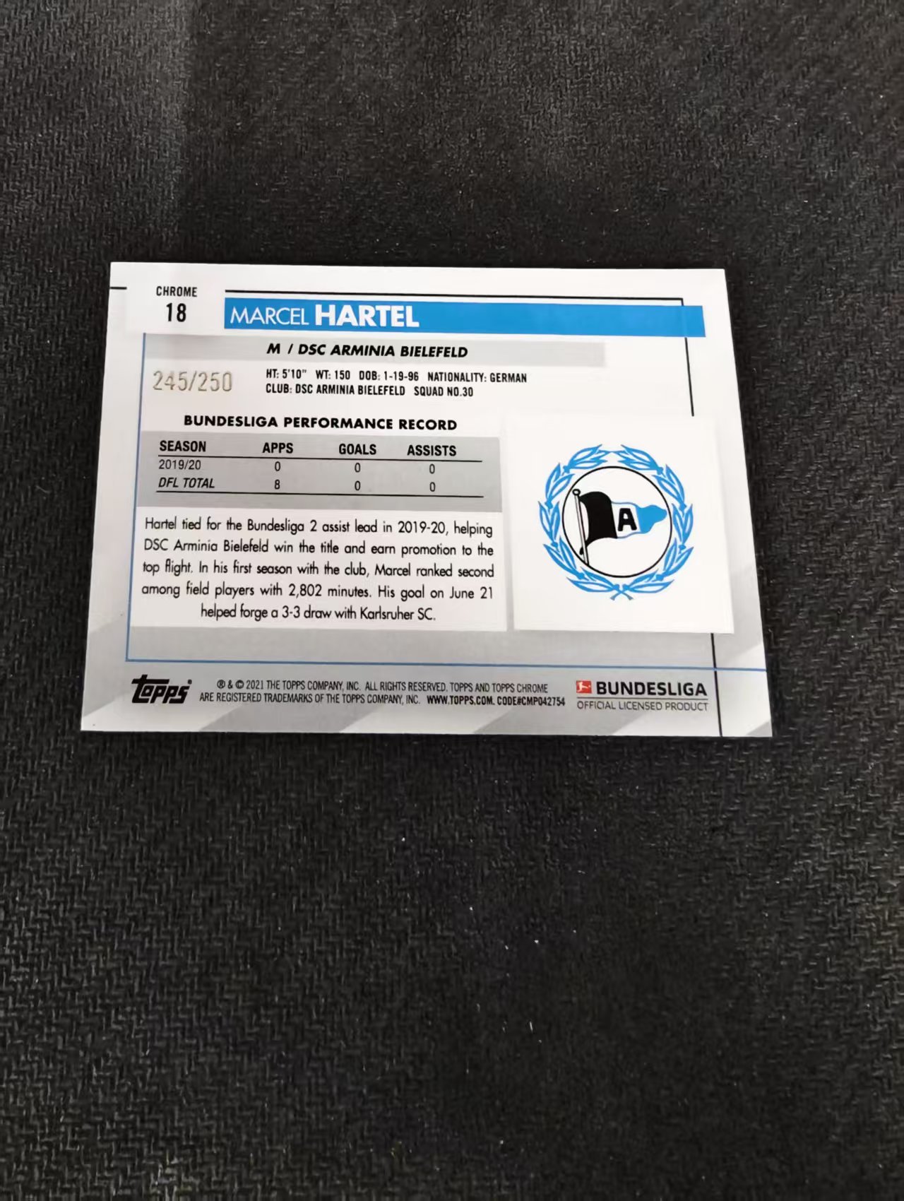 【可合并,不累计】2021 Topps Chrome Marcel Hartel 德甲 比勒费尔德 马赛尔 哈特尔 波纹折 250编 划痕 边角瑕疵