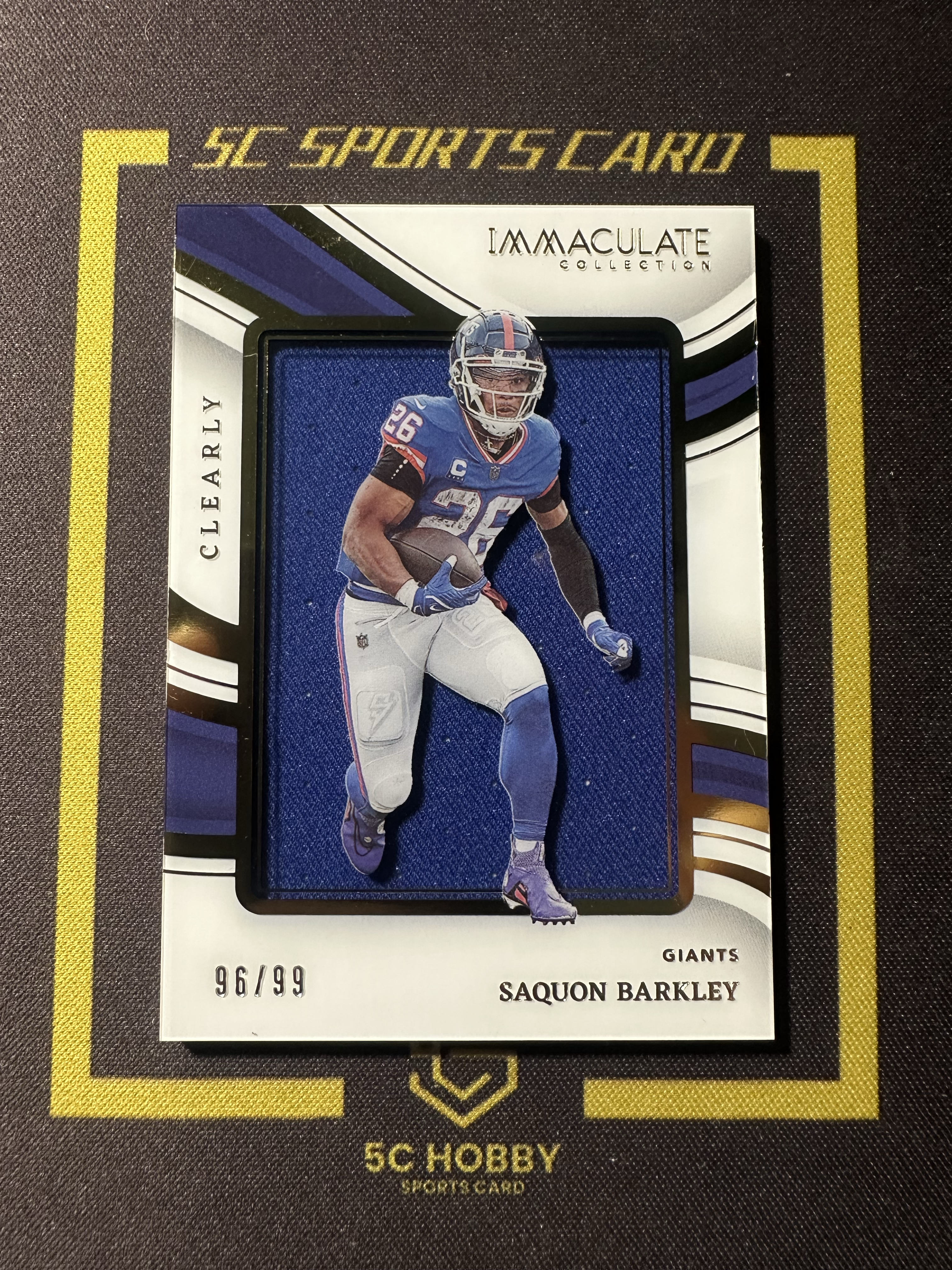 【主演出卡】 2023 panini immaculate 橄榄球 巨人队 腿哥 巴克利 Saquon Barkley 球衣卡 剪影 96/99 卡品如图
