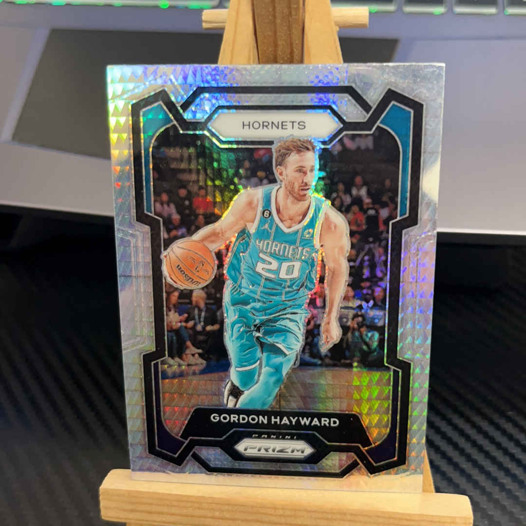 2023-24 Panini Prizm Gordon Hayward 戈登 海沃德 黄蜂 银折 折射 prizm系列 pz 卡品如图 凑图必备 值得收藏!免费代卖!