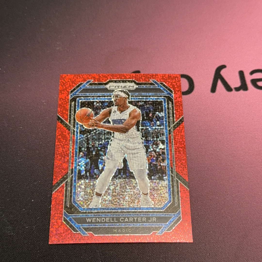 2022-23 Panini Prizm Wendell Carter Jr. 【小V代拍】温德尔 卡特 魔术 红闪 折射 pz系列 卡品如图【鱼宇】y