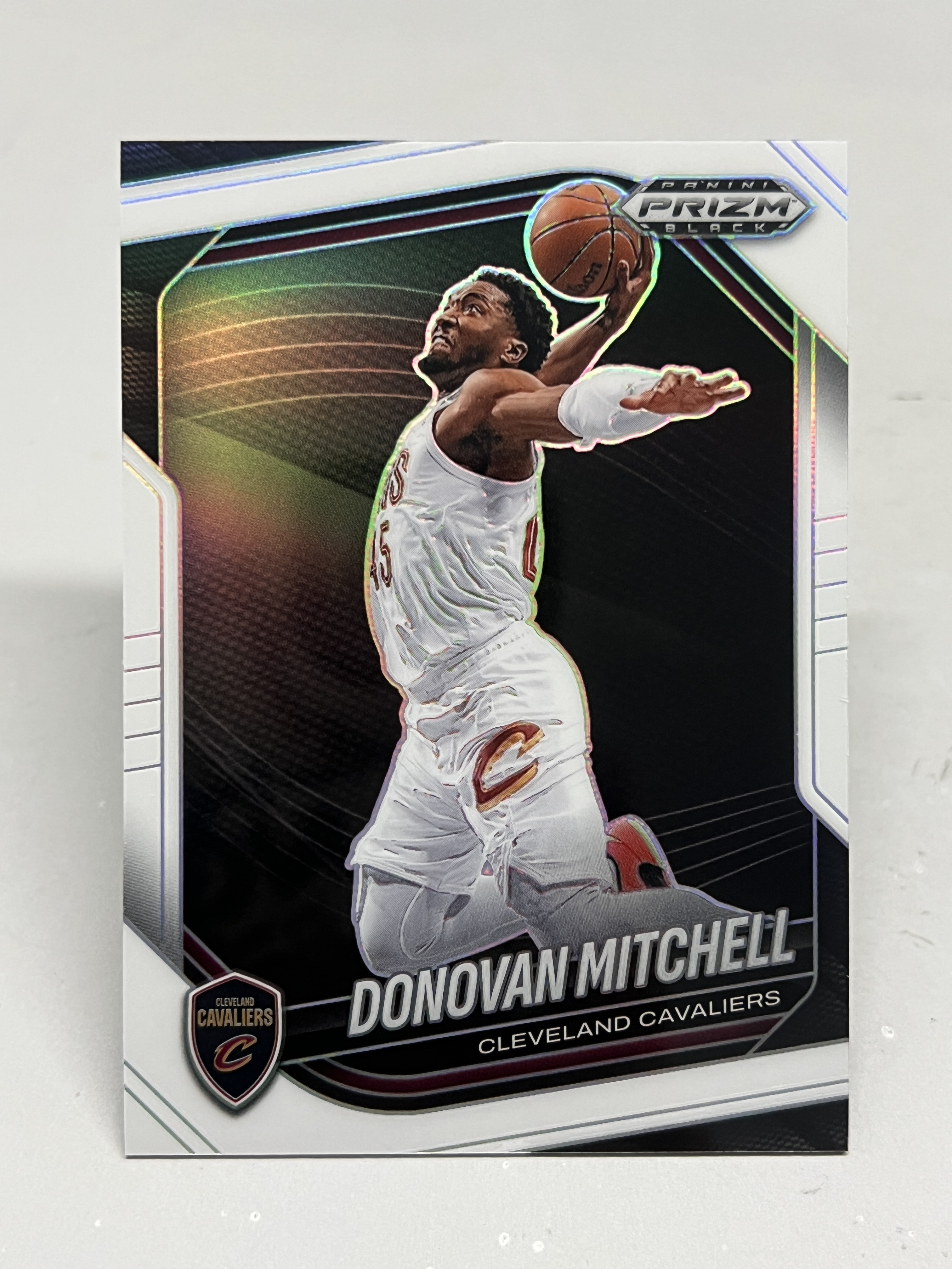2024-25 Panini Prizm Donovan Mitchell 【挂机拍卖】帕尼尼 多诺万·米切尔 银折 骑士 081/175 大比例 #49 卡品如图 收藏 凑套
