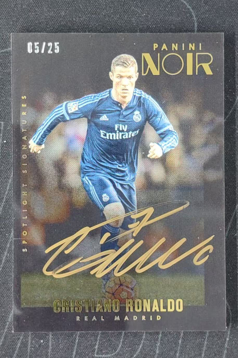 2016-17 Noir 元年诺尔 皇马 皇家马德里 Cristiano Ronaldo 克里斯蒂亚诺 罗纳尔多 C罗 Spotlight 聚光灯 金笔签 卡签 签字 05/25编 单一平行 微瑕如图 收藏家