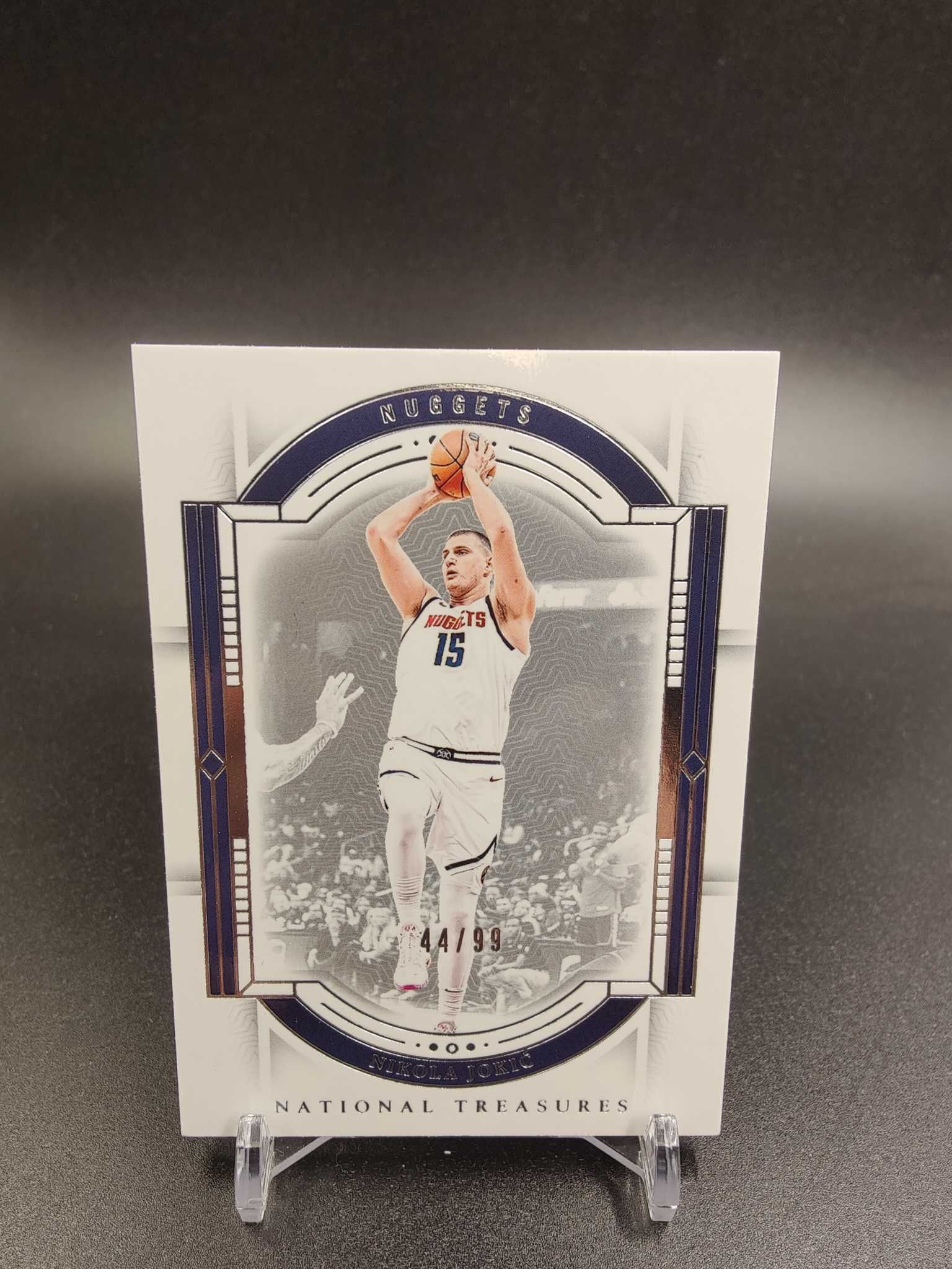 2023-24 Panini National Treasures Nikola Jovic 掘金 尼古拉 约基奇 国宝 带编 44/99编 球迷必备 微瑕如图 介意勿拍A4