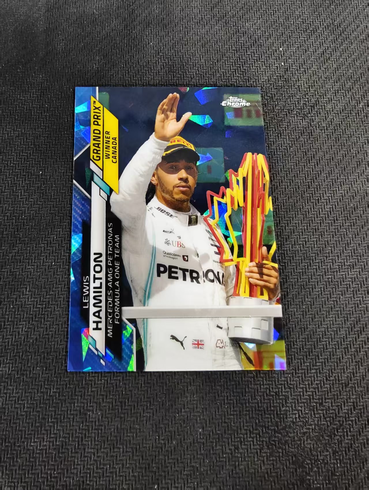 【汽水拍卖】2020 Topps Chrome F1 Lewis Hamilton 元年 方程式赛车 蓝宝石系列 刘易斯 汉密尔顿 梅赛德斯奔驰车队 蓝碎冰折 捧杯 划痕