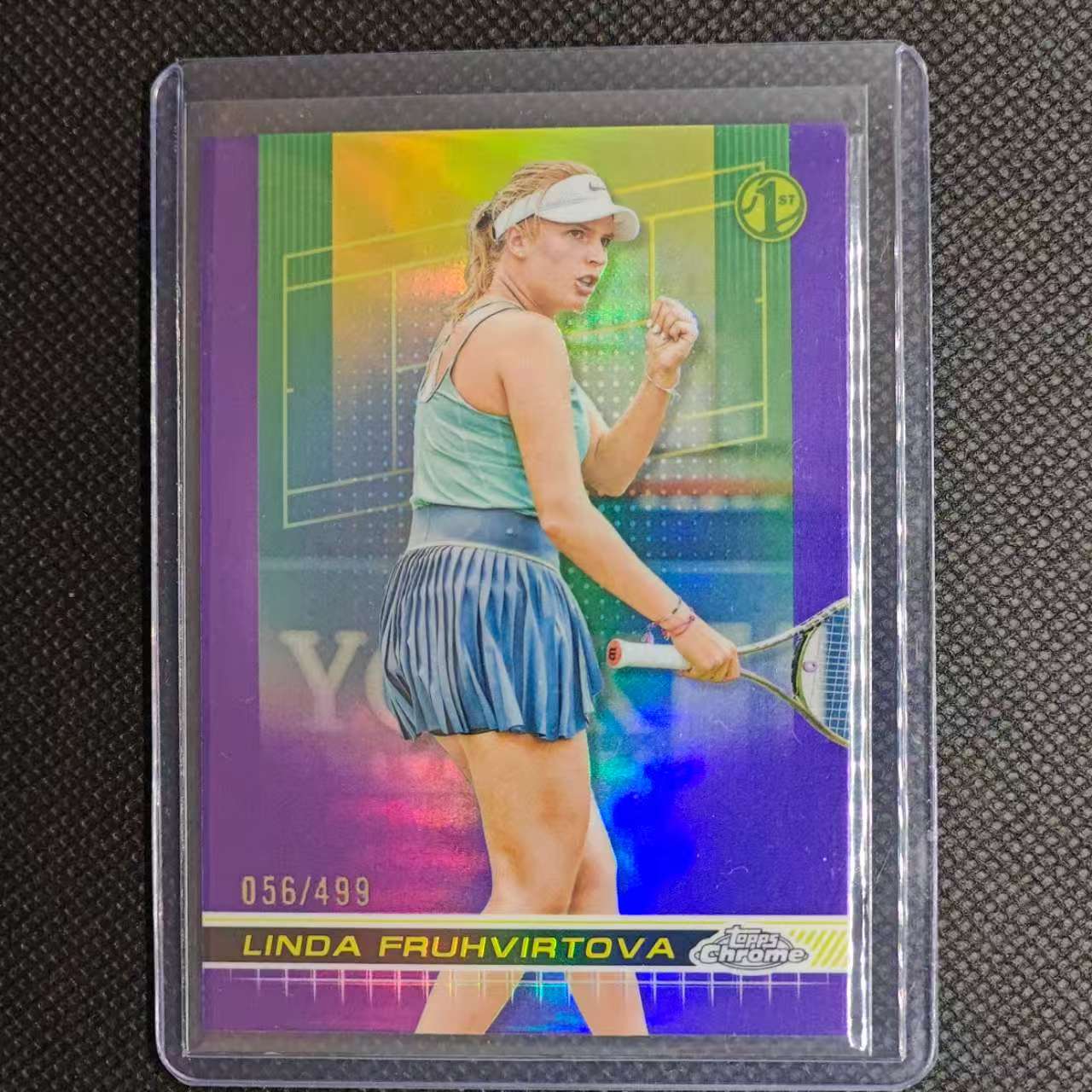 2024 Topps Chrome Linda Fruhvirtova 团长#新秀1st 琳达 弗鲁维尔托娃 499编 首位巡回赛女单冠军 紫折 卡品细节看图